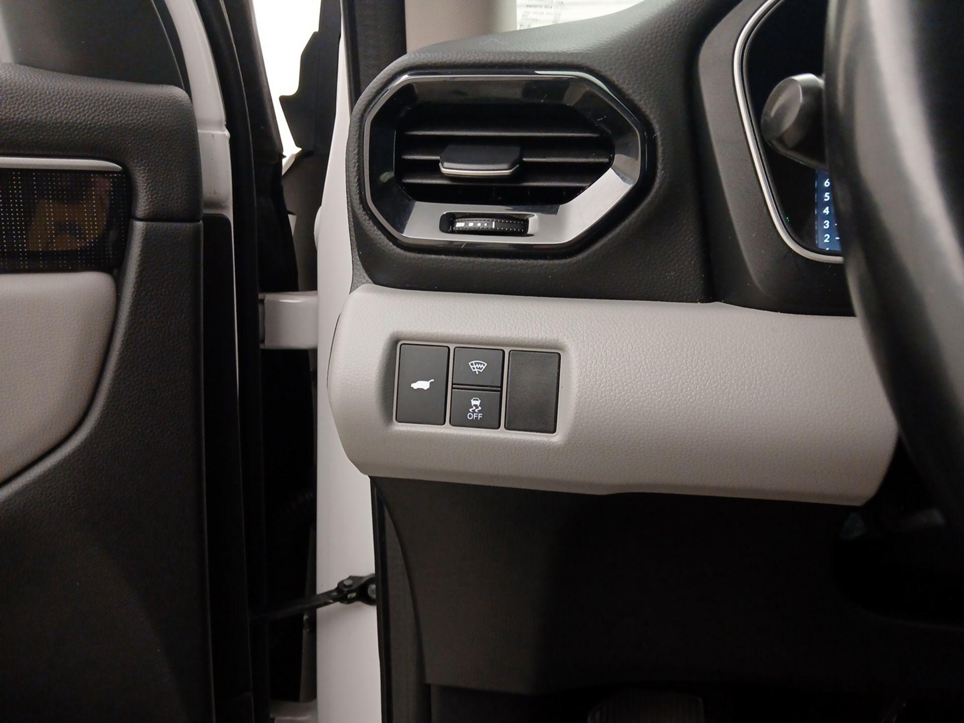 Thumbnail: 2023 Honda Pilot - 13