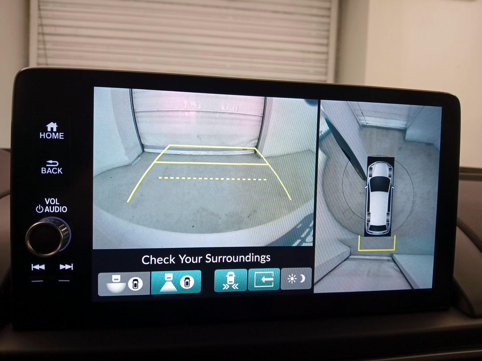 Thumbnail: 2023 Honda Pilot - 15