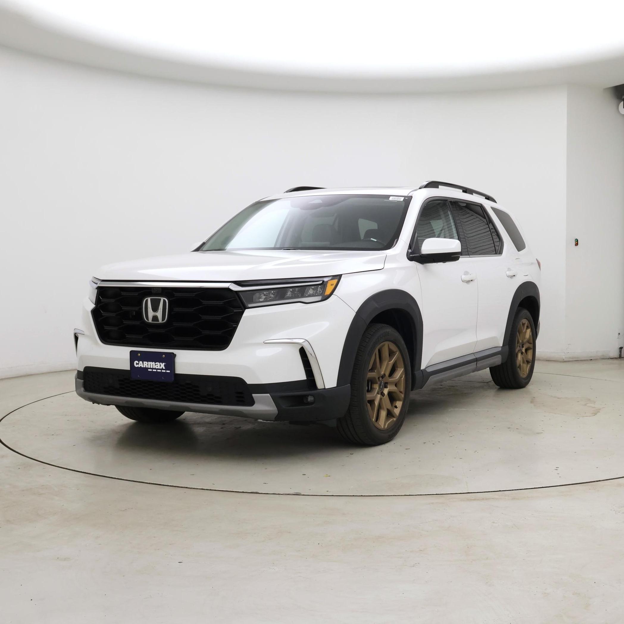 Thumbnail: 2023 Honda Pilot - 4