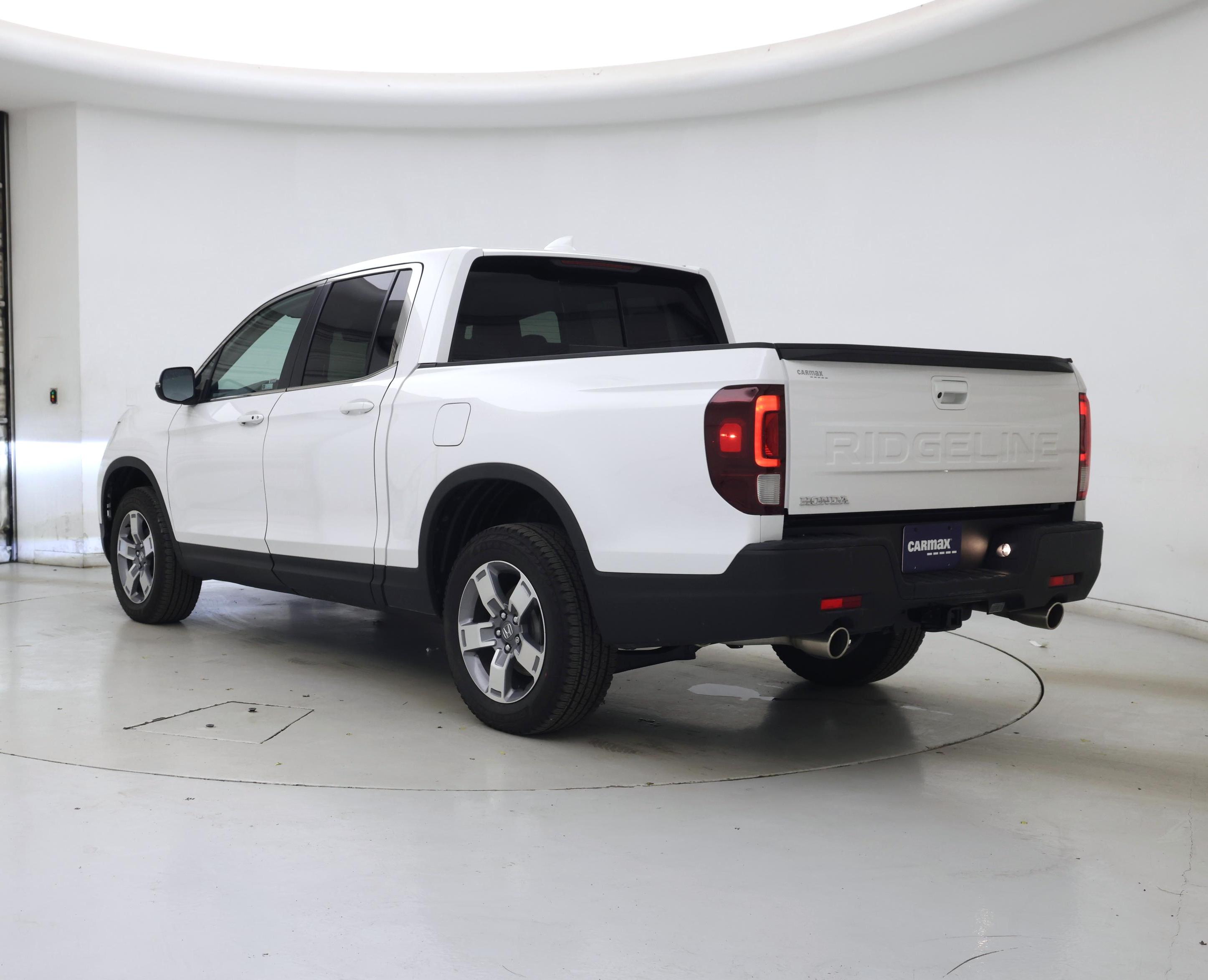 Thumbnail: 2025 Honda Ridgeline - 2
