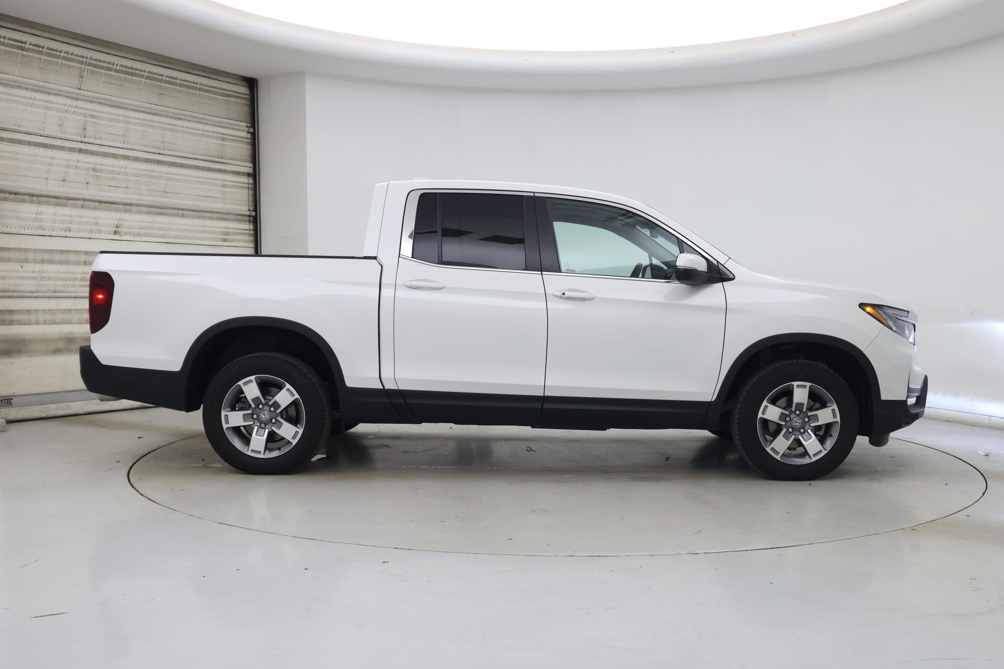 Thumbnail: 2025 Honda Ridgeline - 7