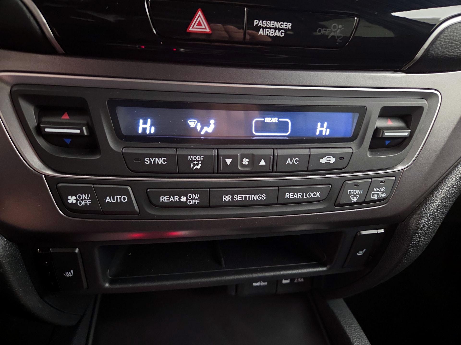 Thumbnail: 2022 Honda Pilot - 16