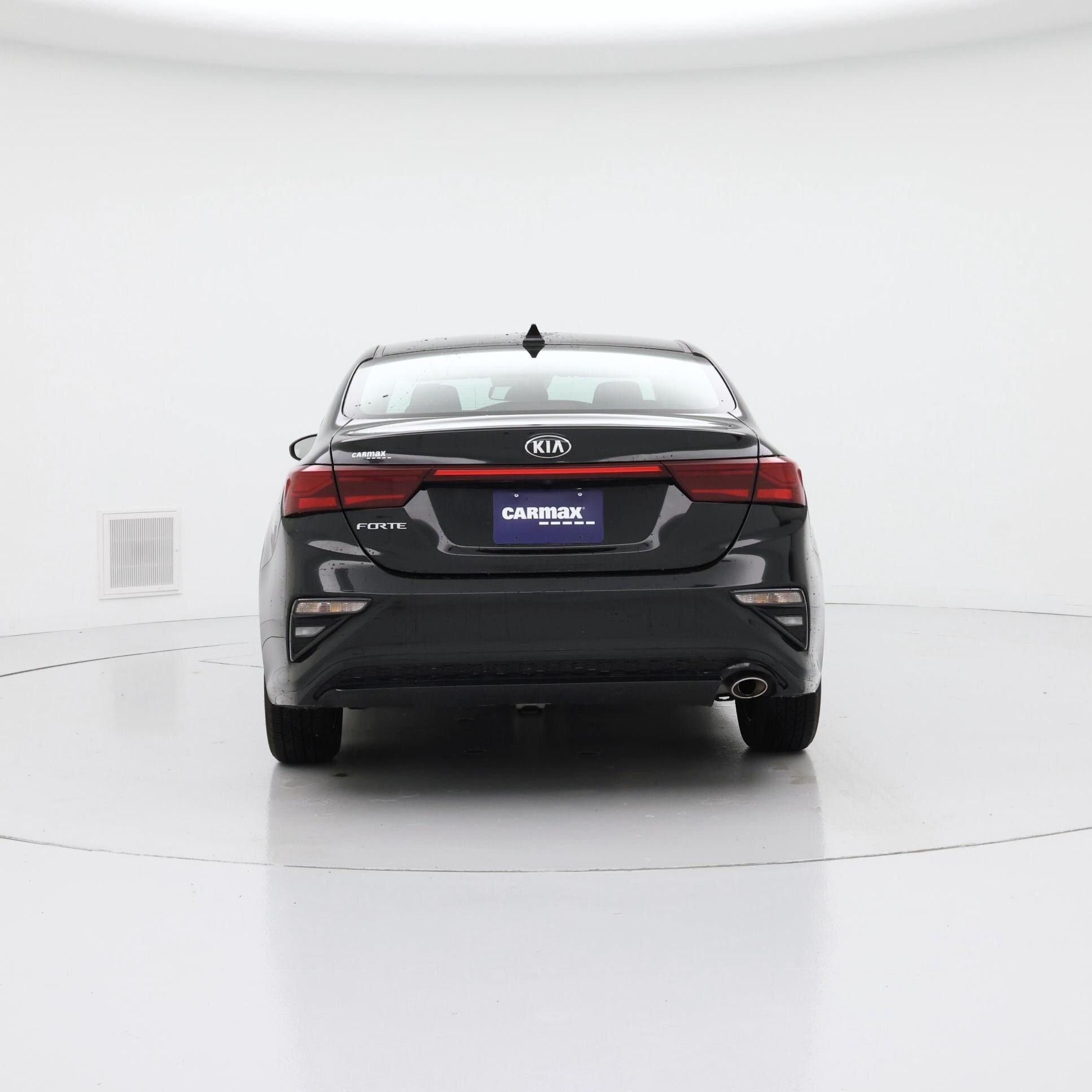 Thumbnail: 2020 Kia Forte - 6