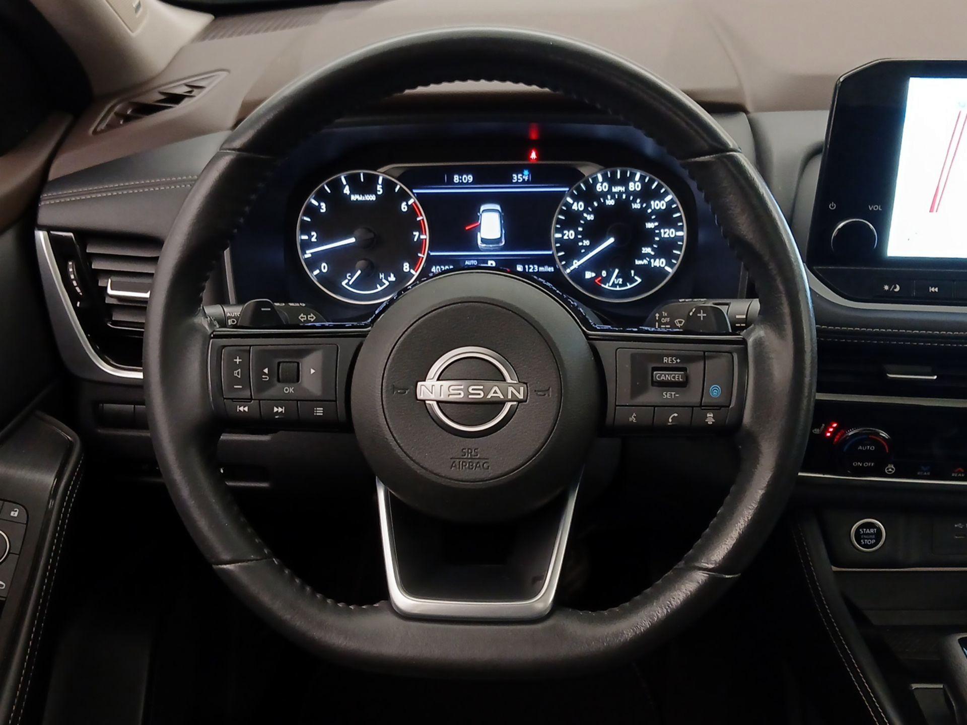 Thumbnail: 2023 Nissan Rogue - 10