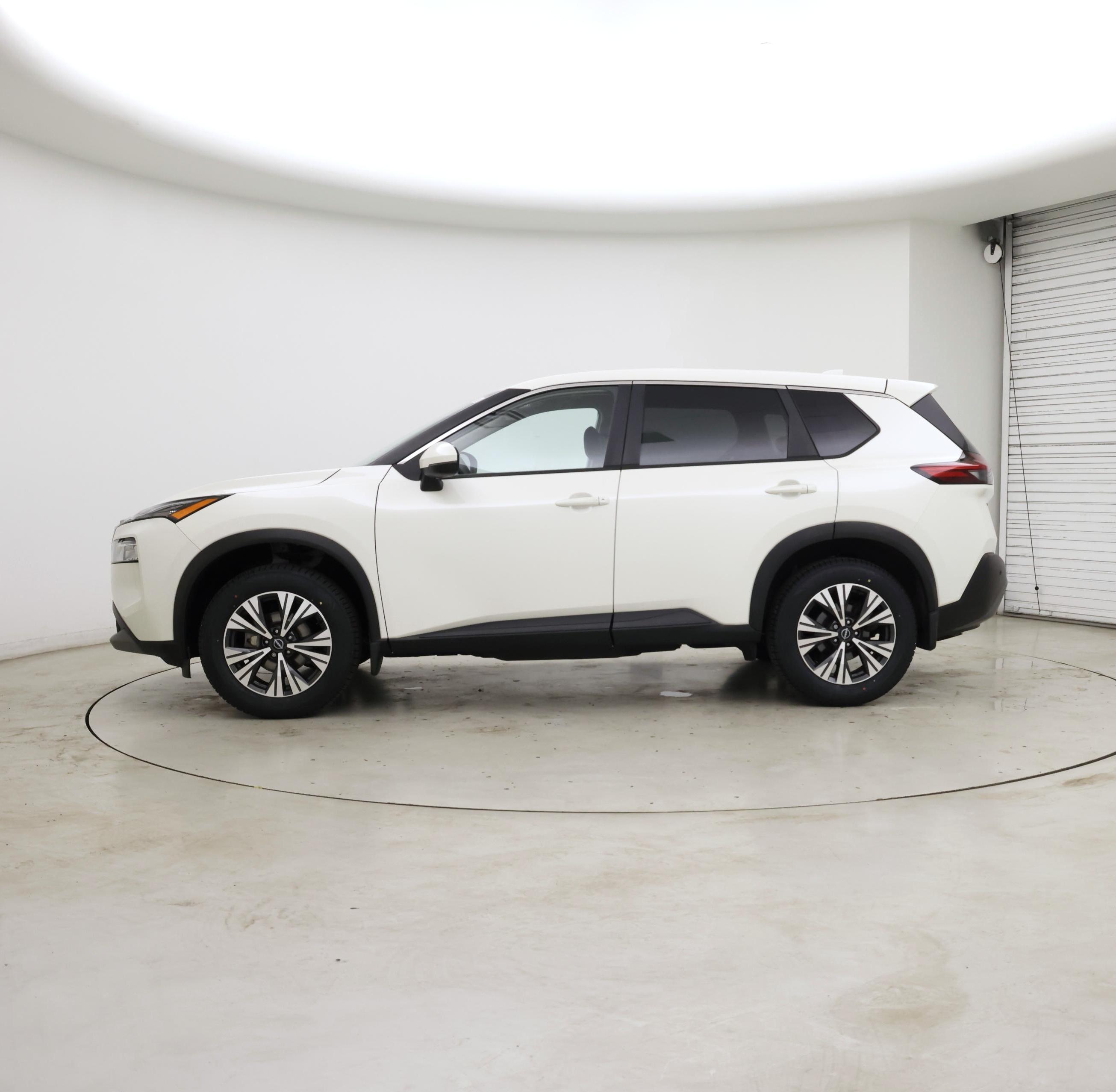 Thumbnail: 2023 Nissan Rogue - 3