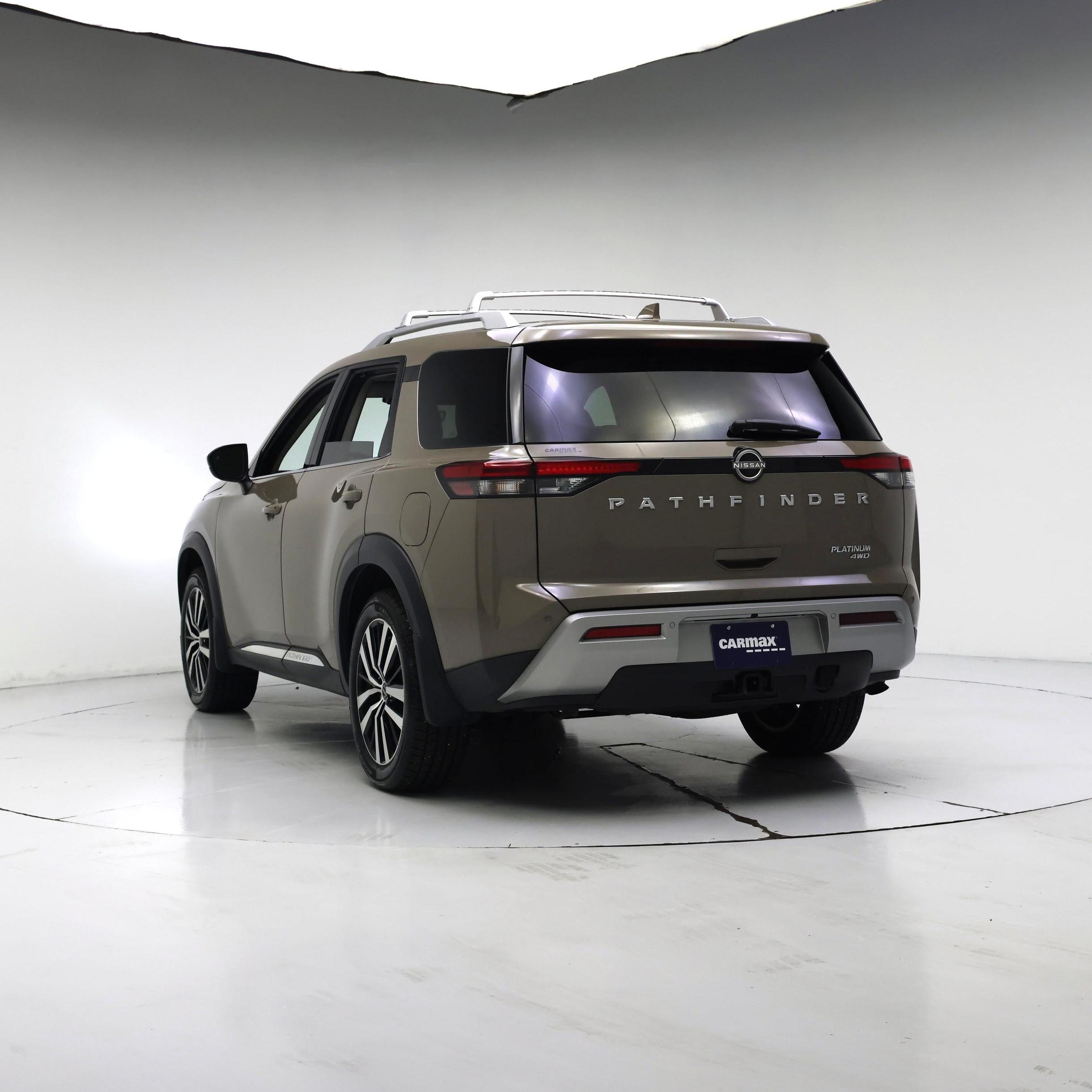 Thumbnail: 2023 Nissan Pathfinder - 2