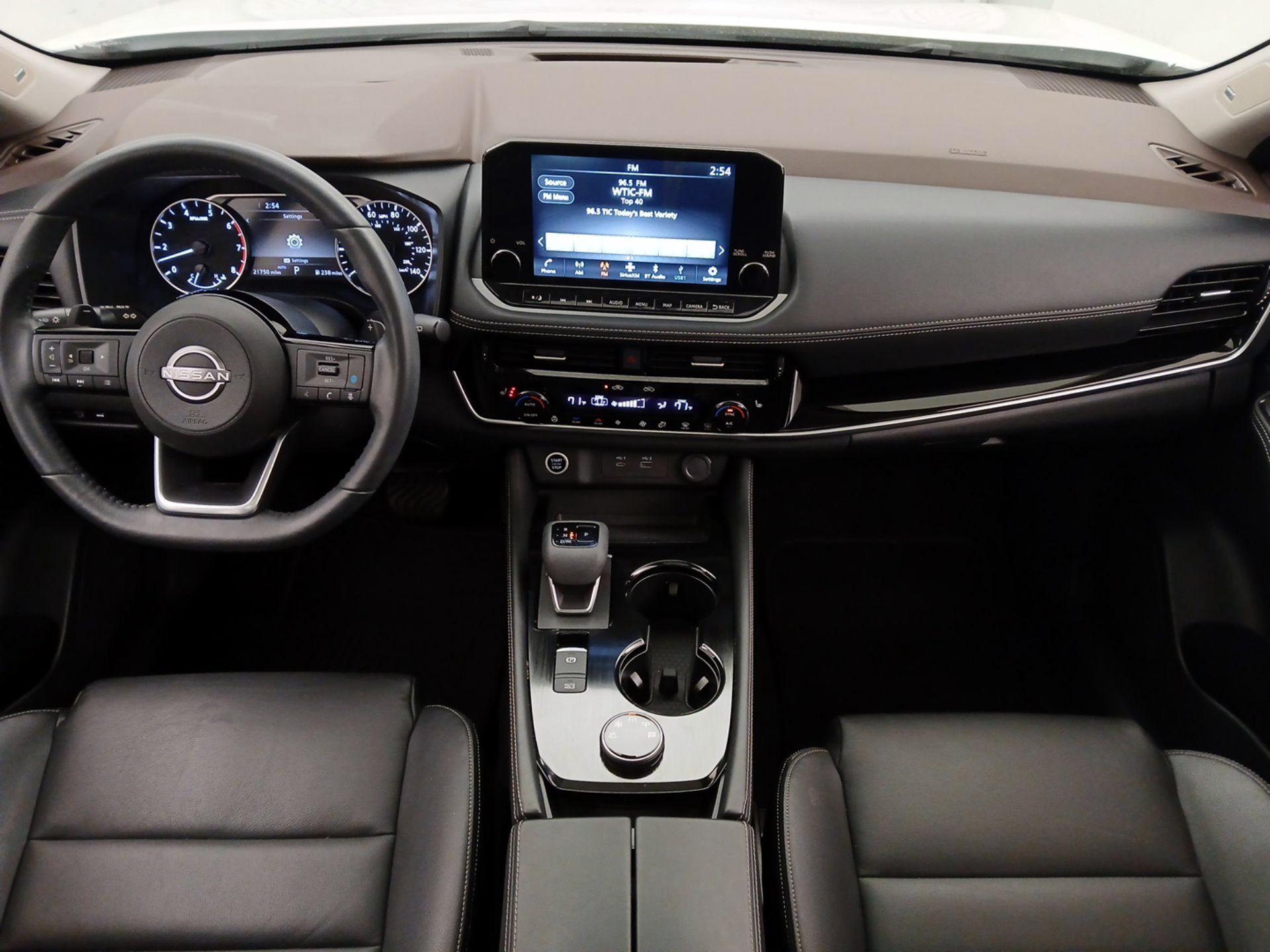 Thumbnail: 2023 Nissan Rogue - 9