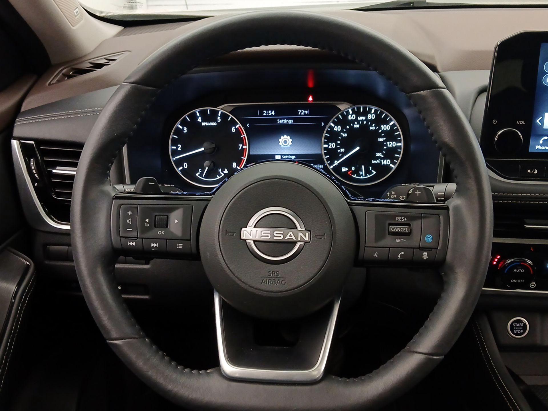 Thumbnail: 2023 Nissan Rogue - 10