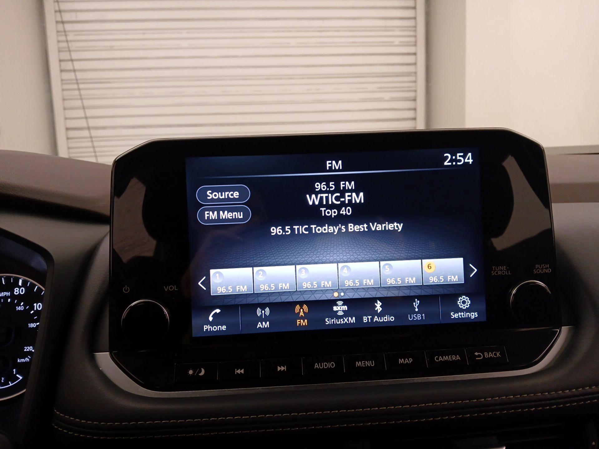 Thumbnail: 2023 Nissan Rogue - 14