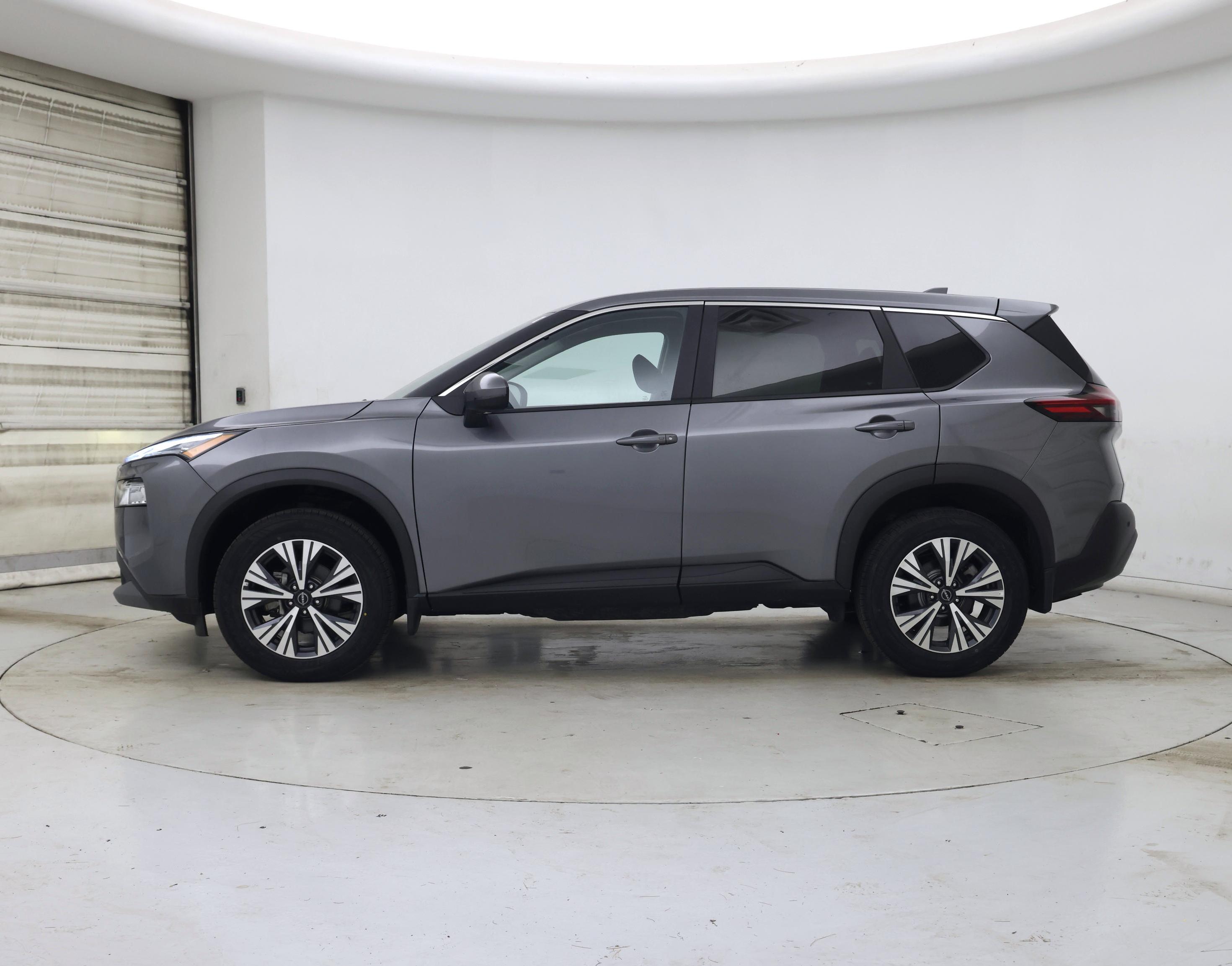 Thumbnail: 2023 Nissan Rogue - 3