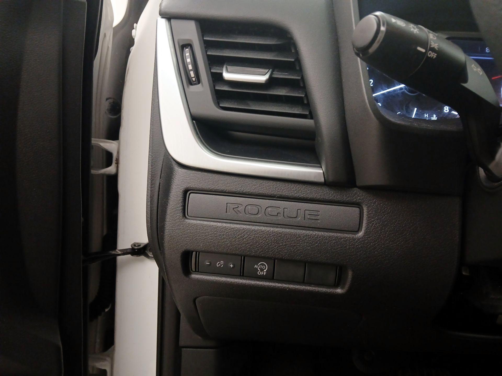 Thumbnail: 2023 Nissan Rogue - 13