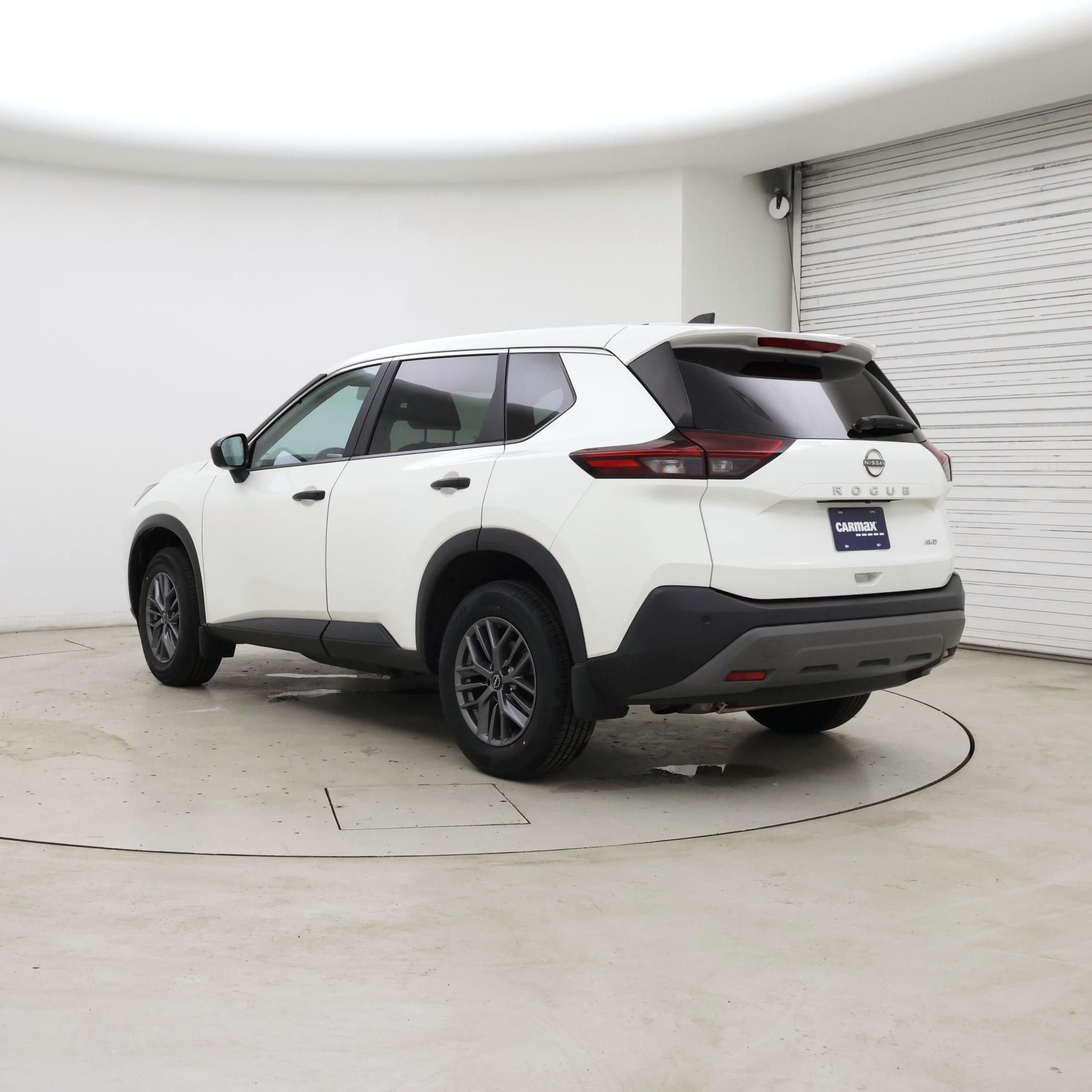 Thumbnail: 2023 Nissan Rogue - 2