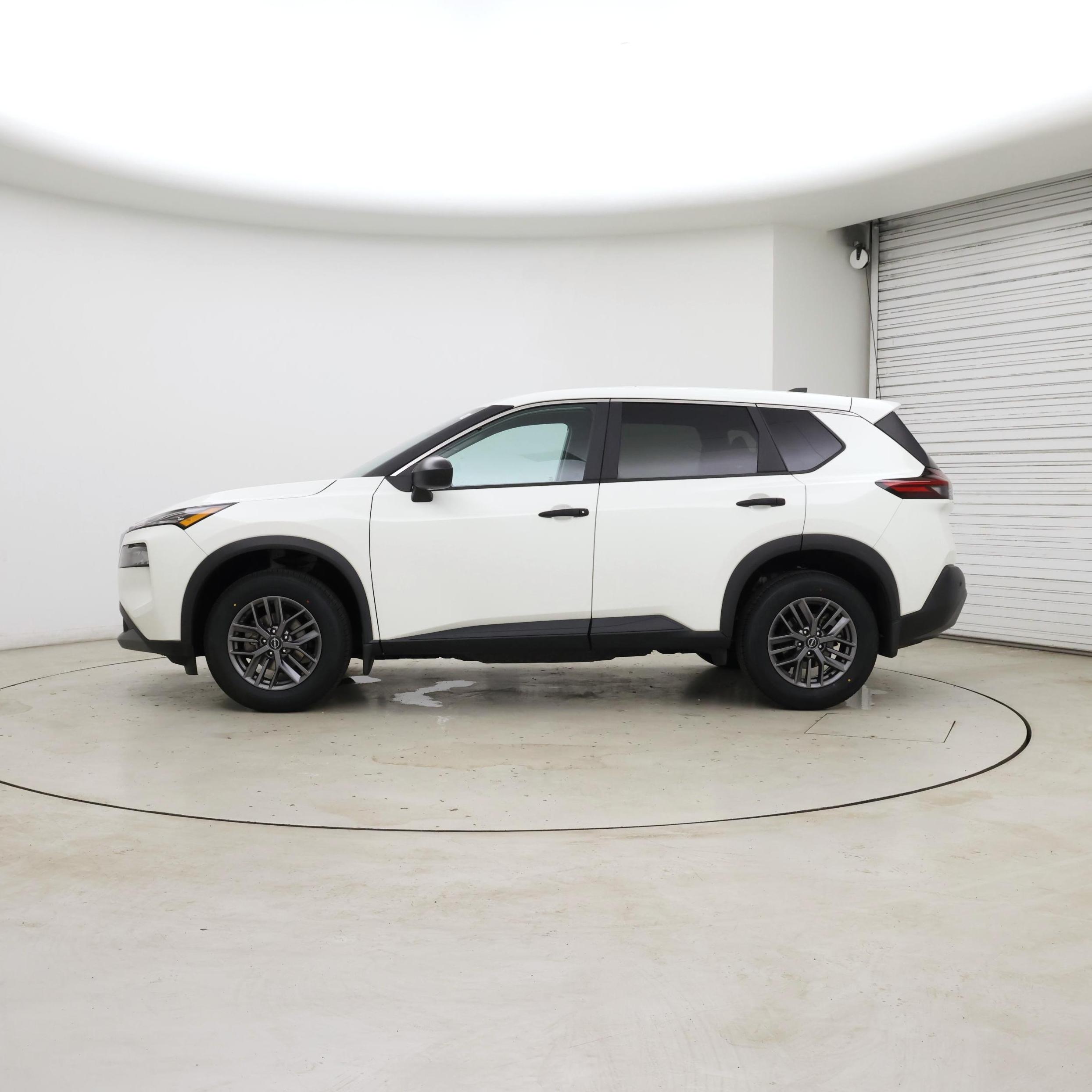 Thumbnail: 2023 Nissan Rogue - 3