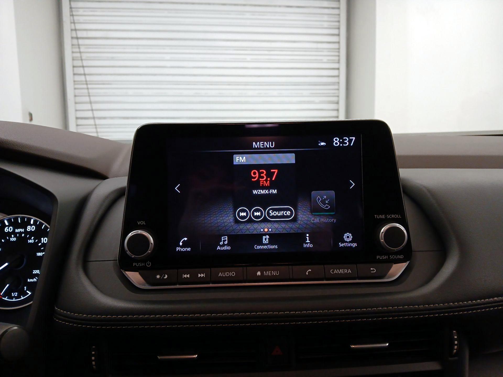 Thumbnail: 2023 Nissan Rogue - 15