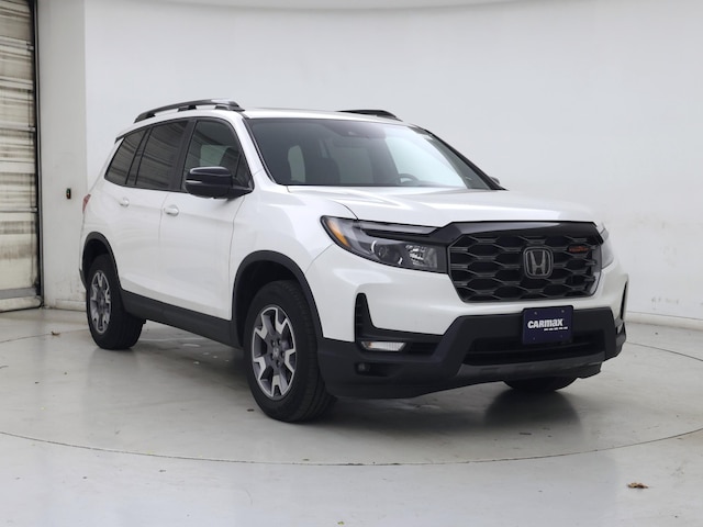 White 2023 Honda Passport TrailSport AWD SUV / Crossover All-Wheel Drive Automatic