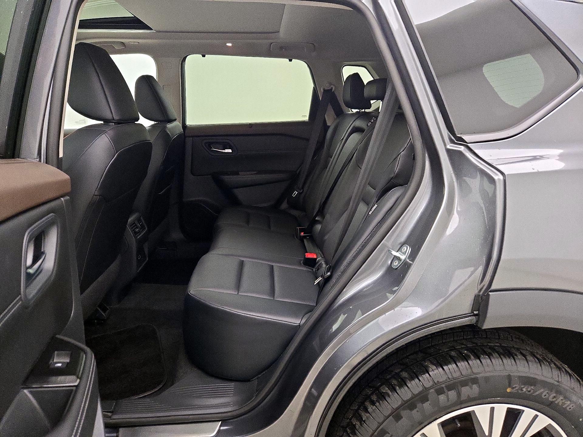 Thumbnail: 2023 Nissan Rogue - 20