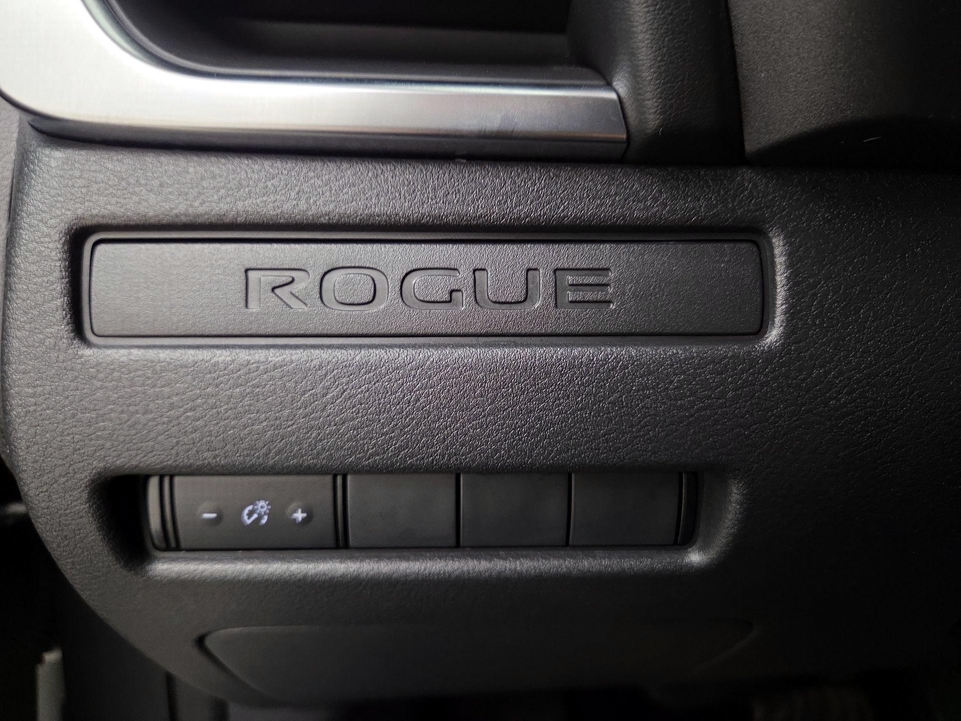 Thumbnail: 2021 Nissan Rogue - 13