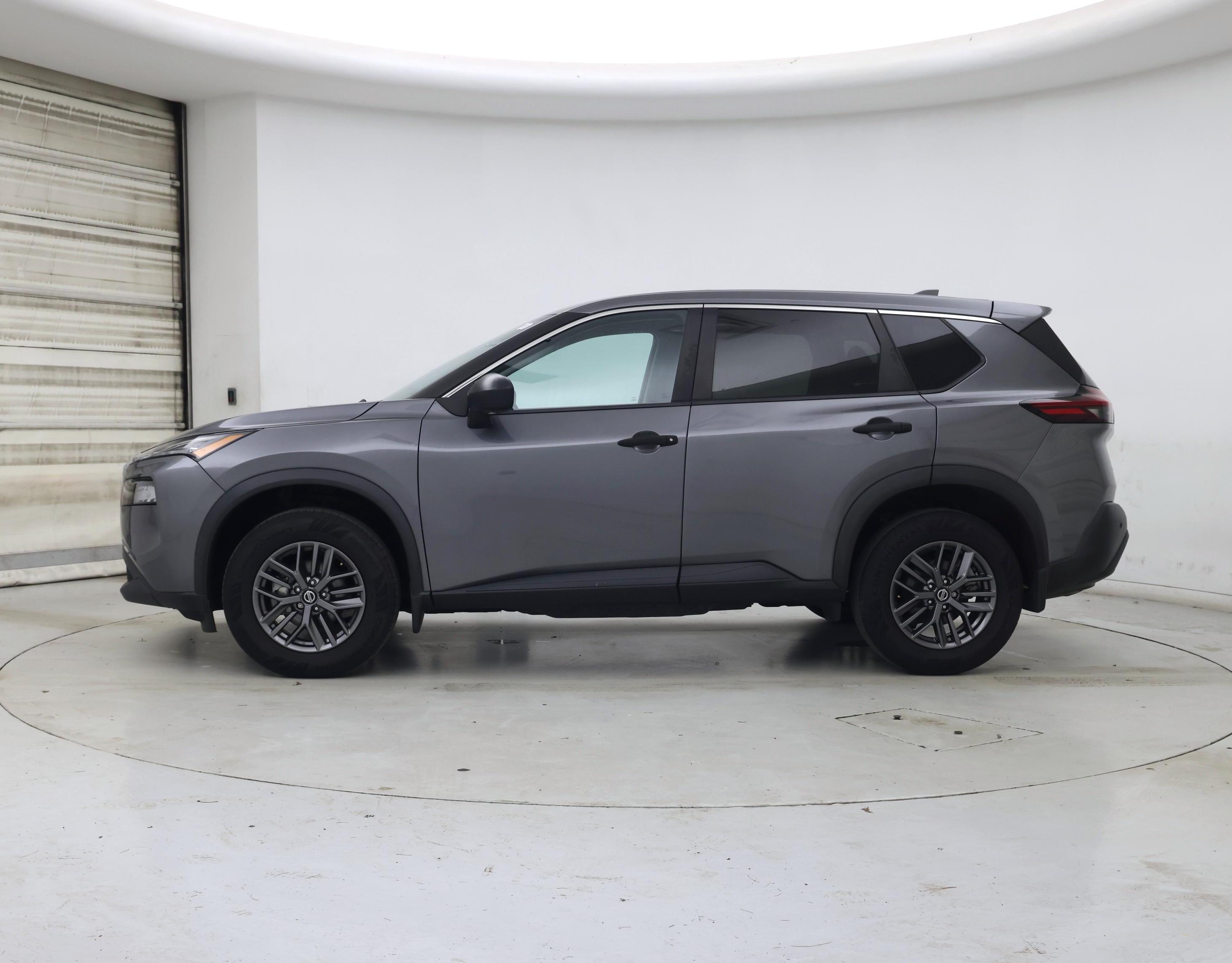Thumbnail: 2021 Nissan Rogue - 3