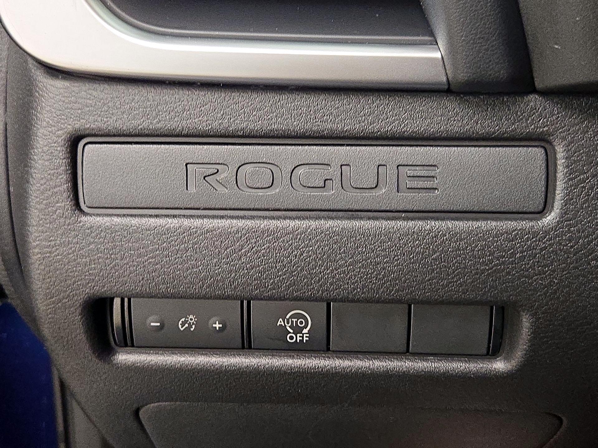 Thumbnail: 2023 Nissan Rogue - 13