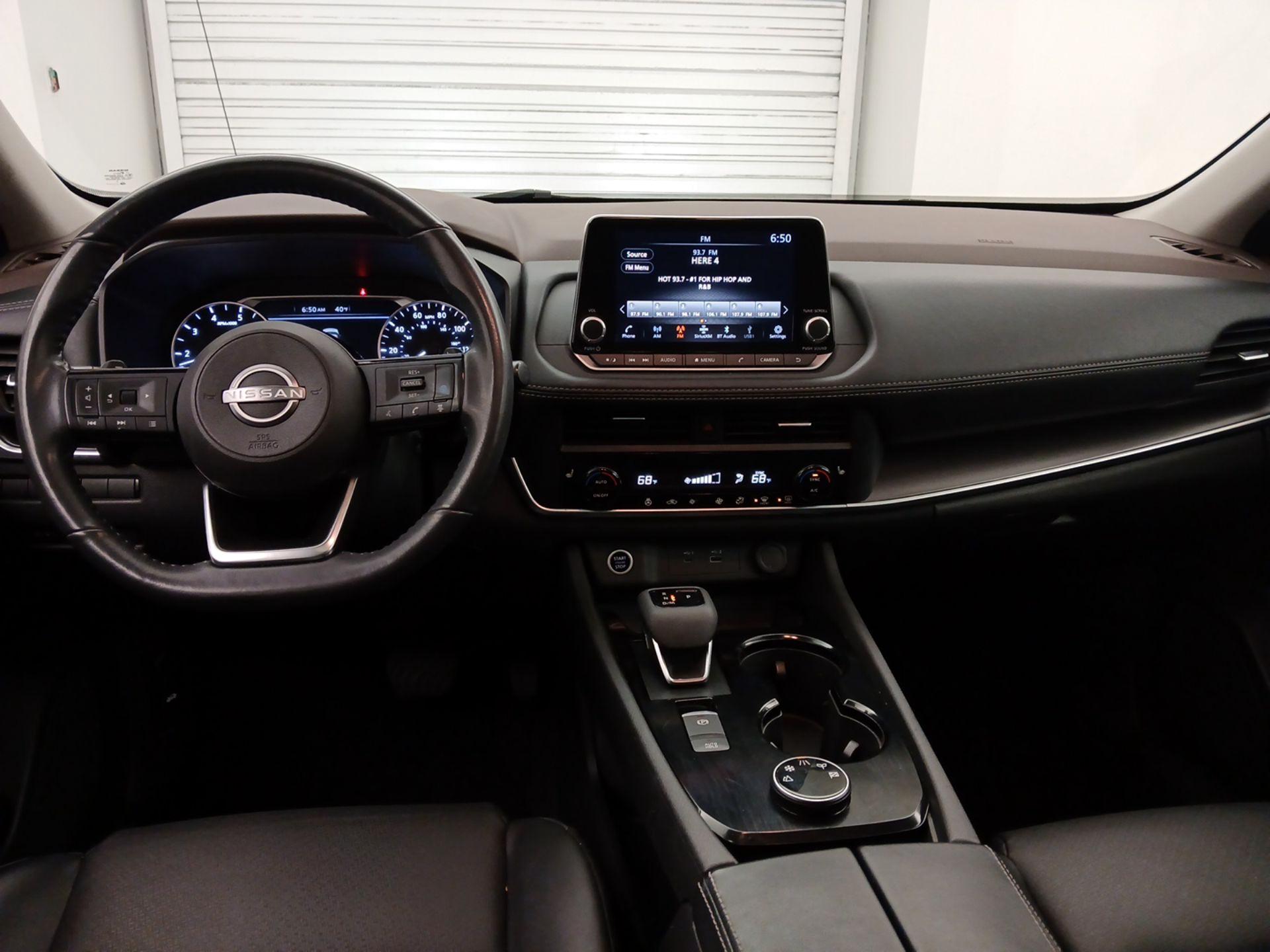 Thumbnail: 2023 Nissan Rogue - 9