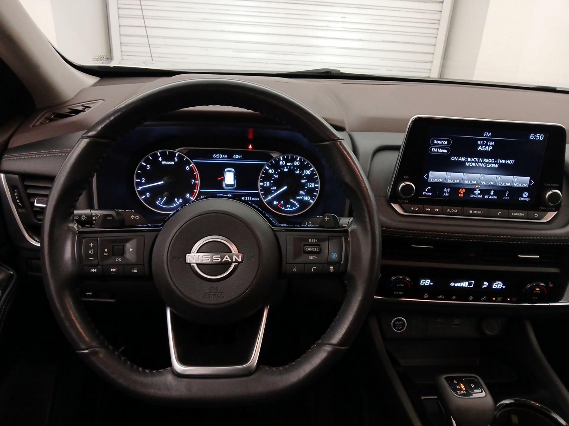 Thumbnail: 2023 Nissan Rogue - 10