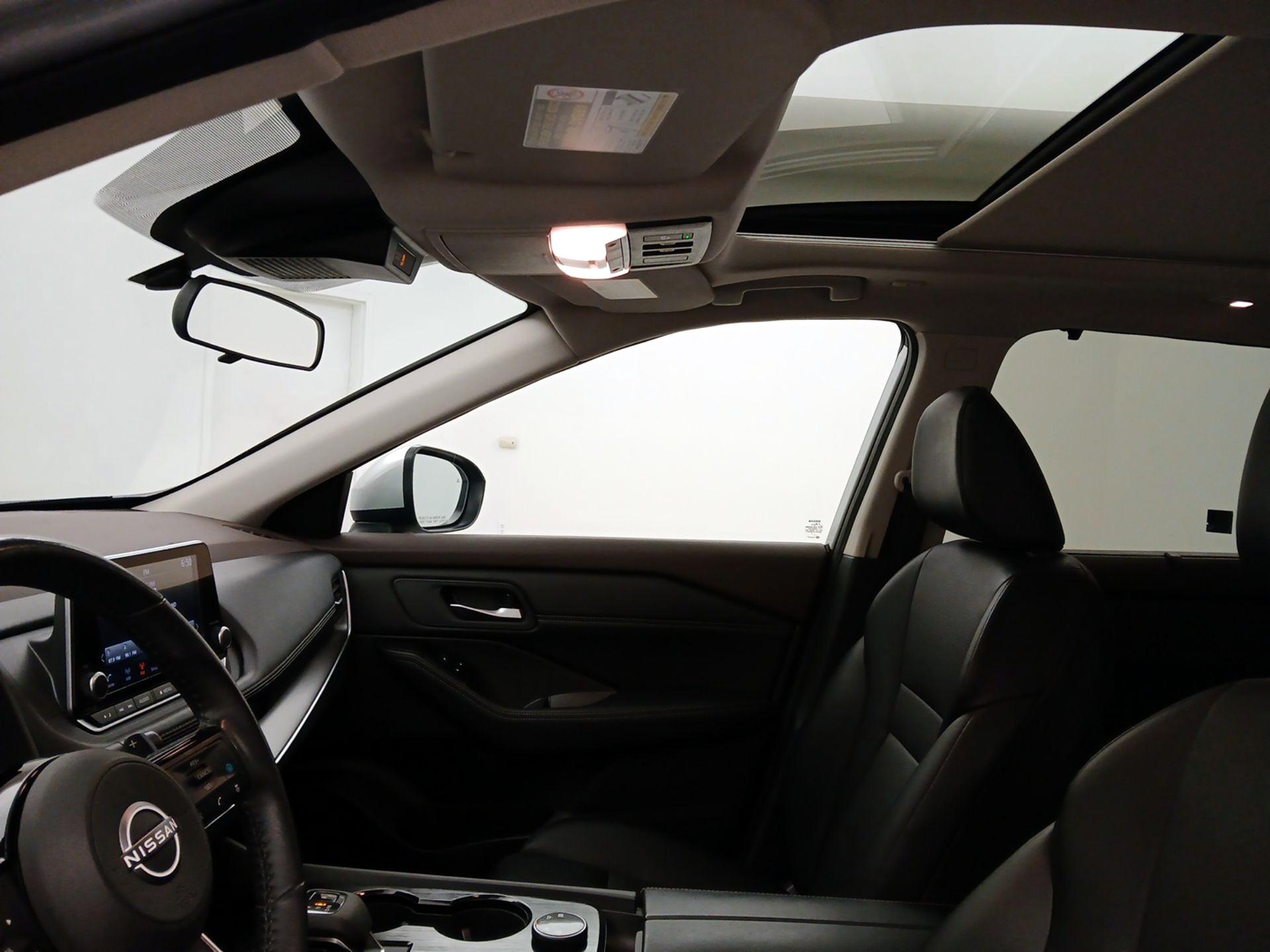 Thumbnail: 2023 Nissan Rogue - 19