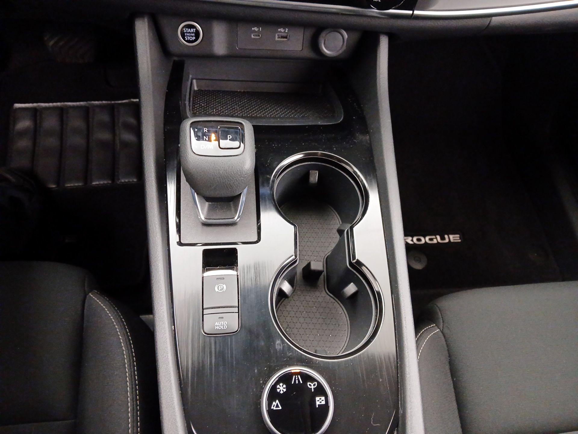 Thumbnail: 2023 Nissan Rogue - 17