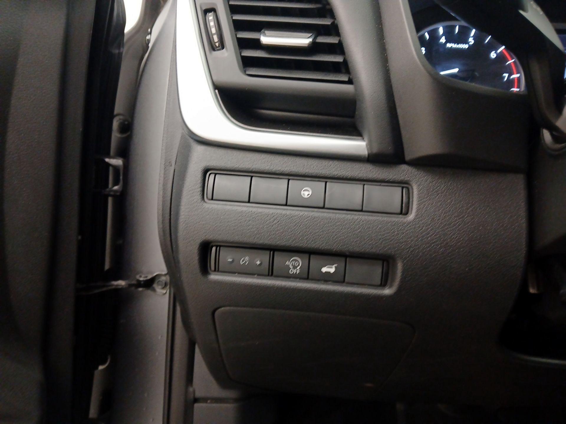 Thumbnail: 2023 Nissan Rogue - 13