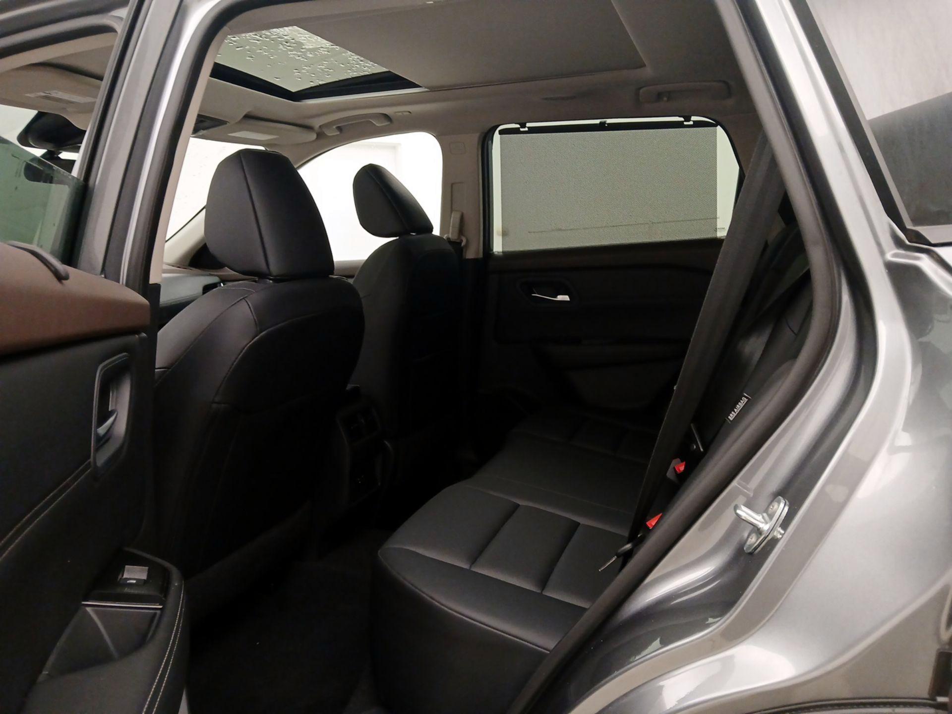 Thumbnail: 2023 Nissan Rogue - 20