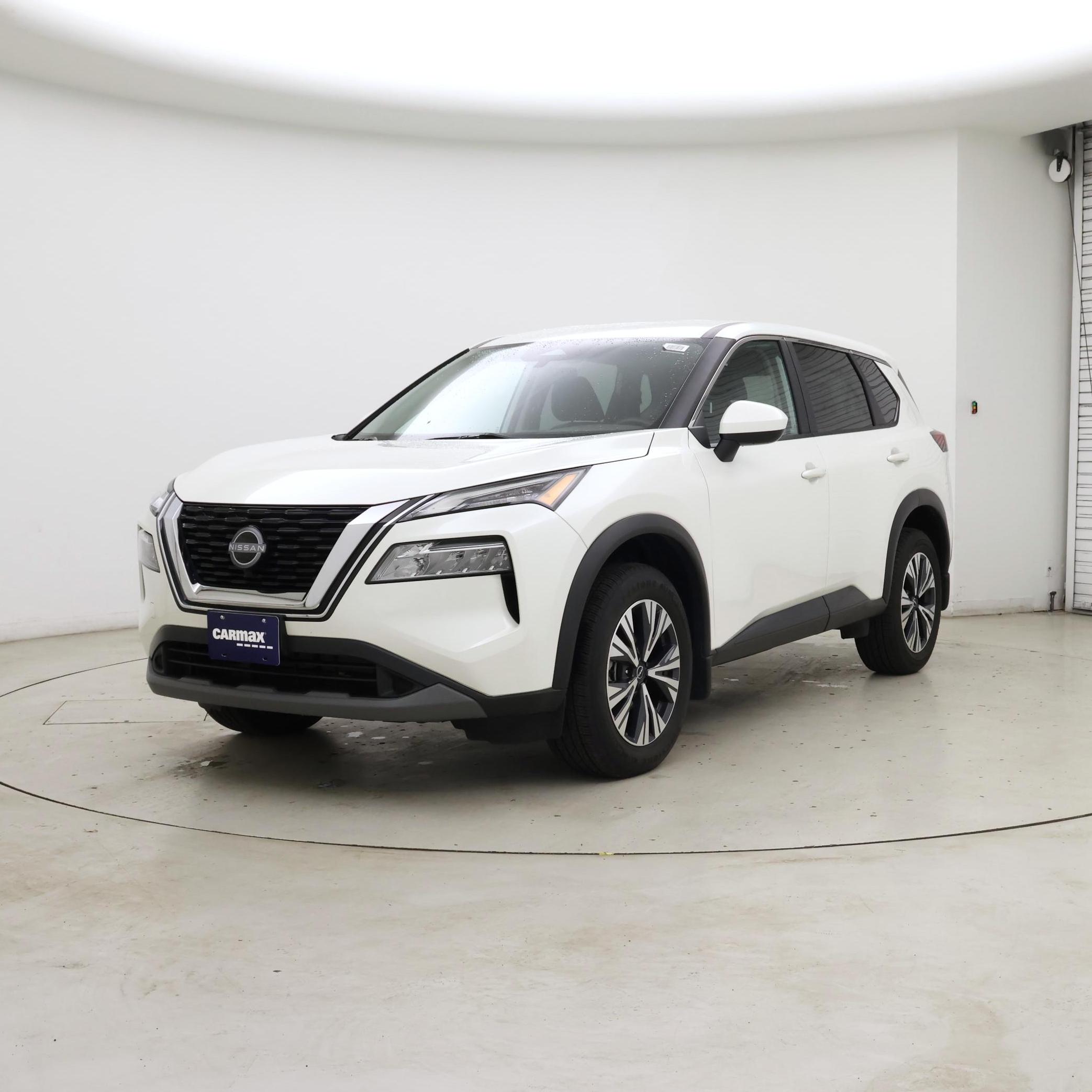 Thumbnail: 2023 Nissan Rogue - 4