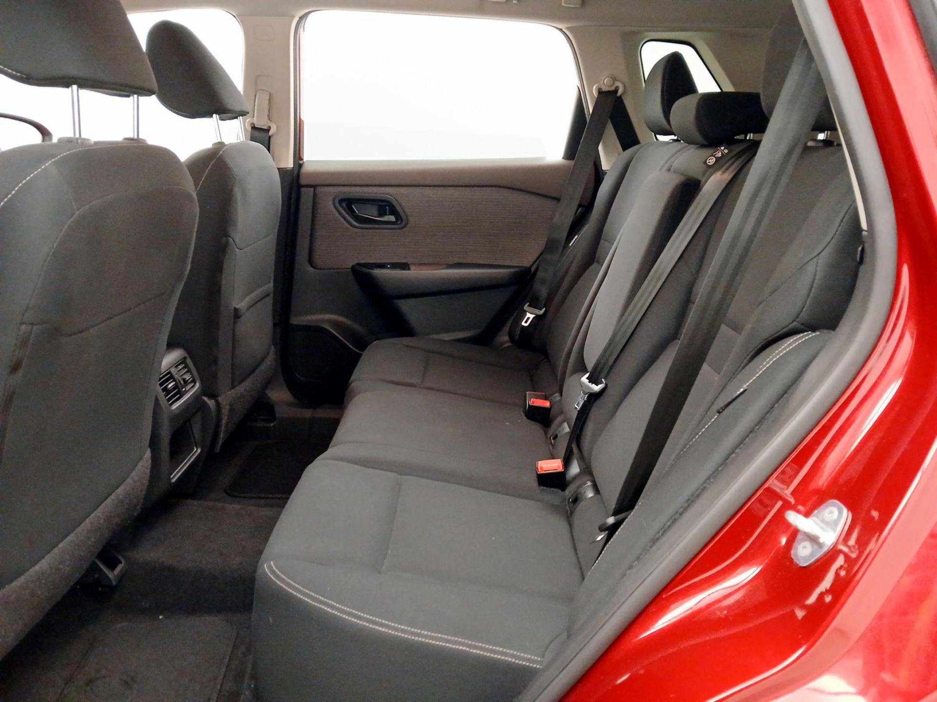 Thumbnail: 2023 Nissan Rogue - 17