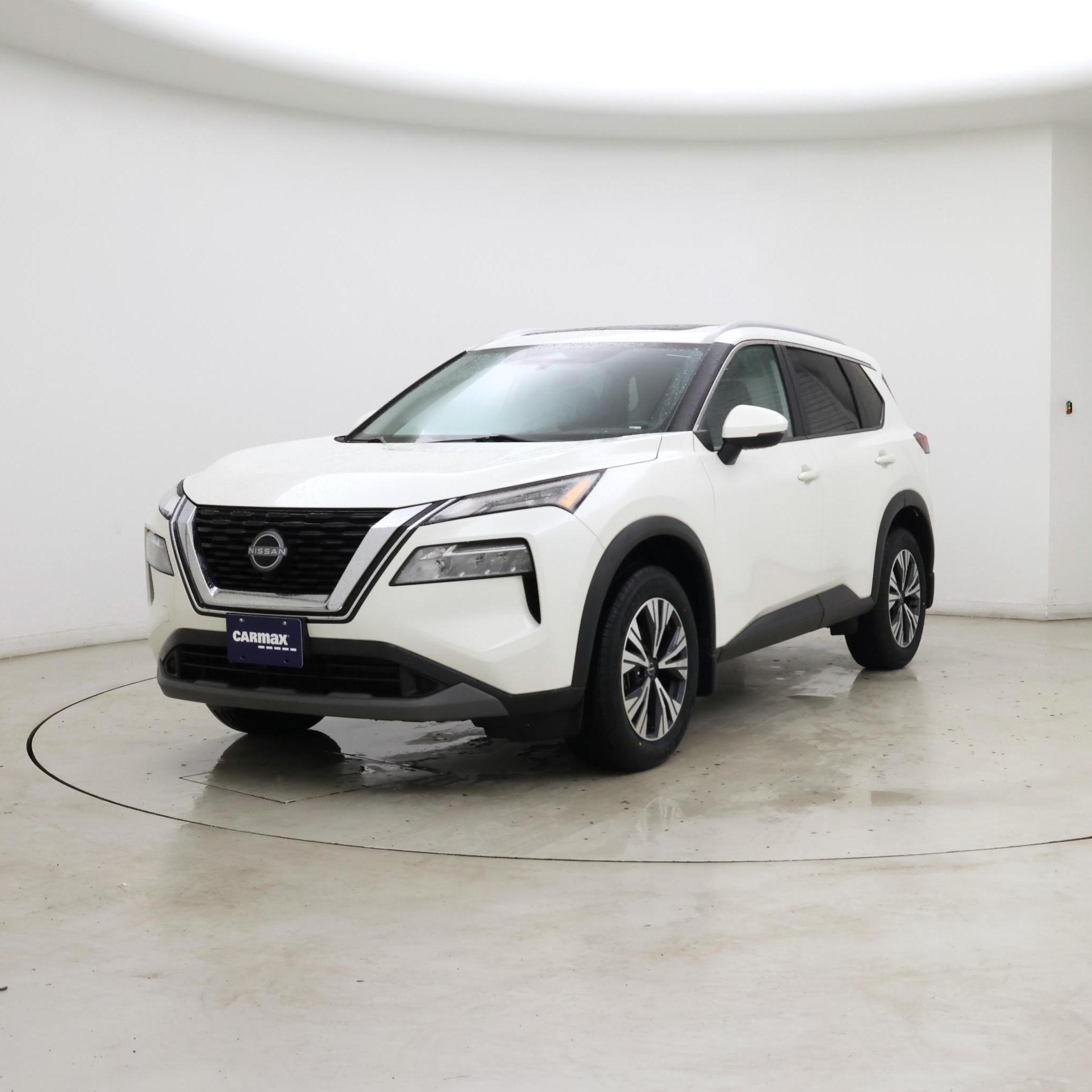 Thumbnail: 2023 Nissan Rogue - 4