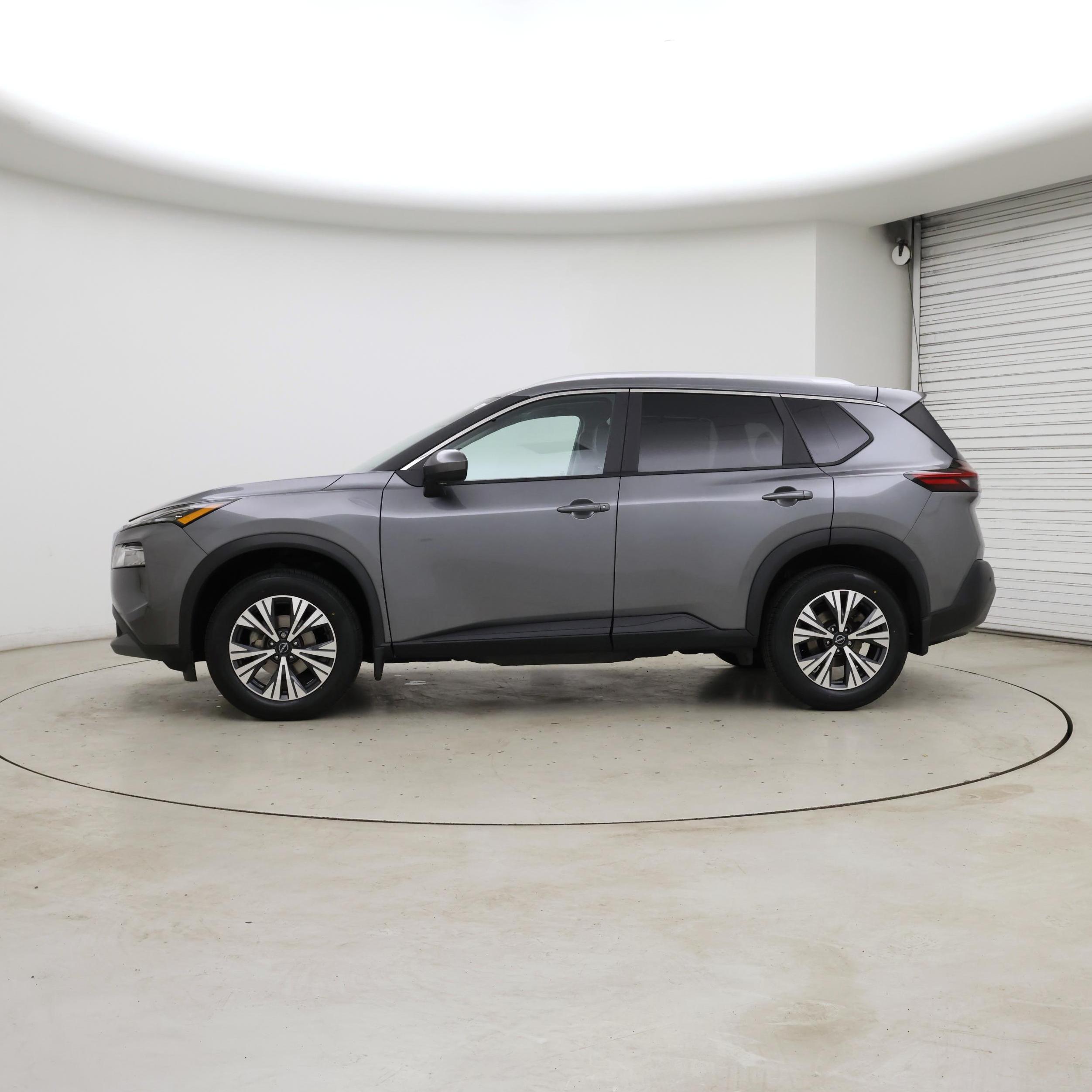 Thumbnail: 2023 Nissan Rogue - 3
