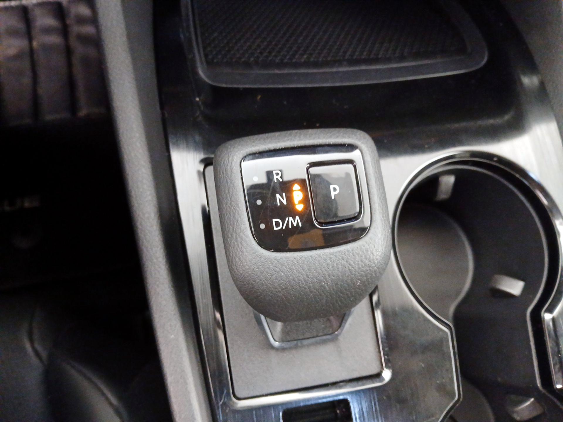 Thumbnail: 2023 Nissan Rogue - 17