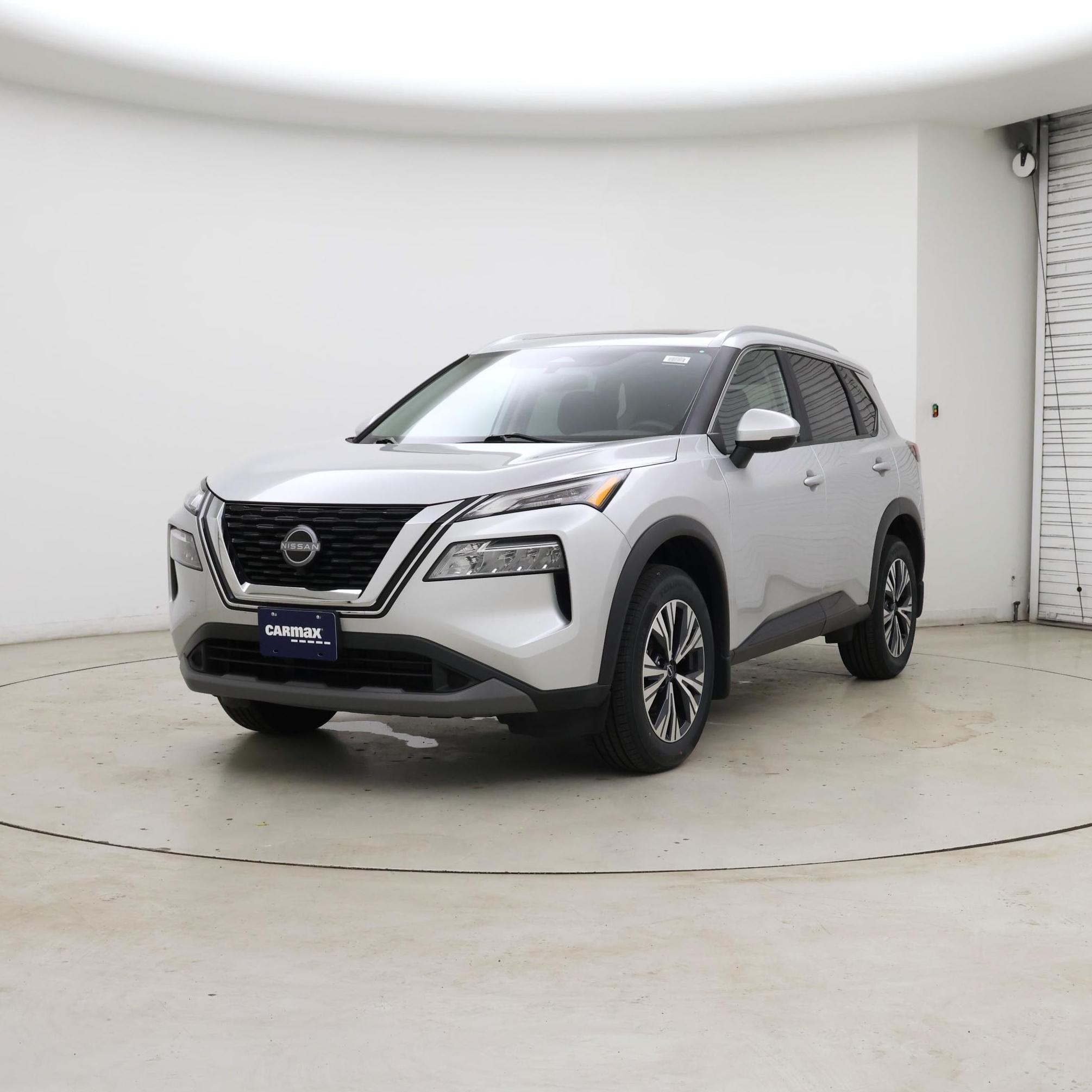 Thumbnail: 2023 Nissan Rogue - 4