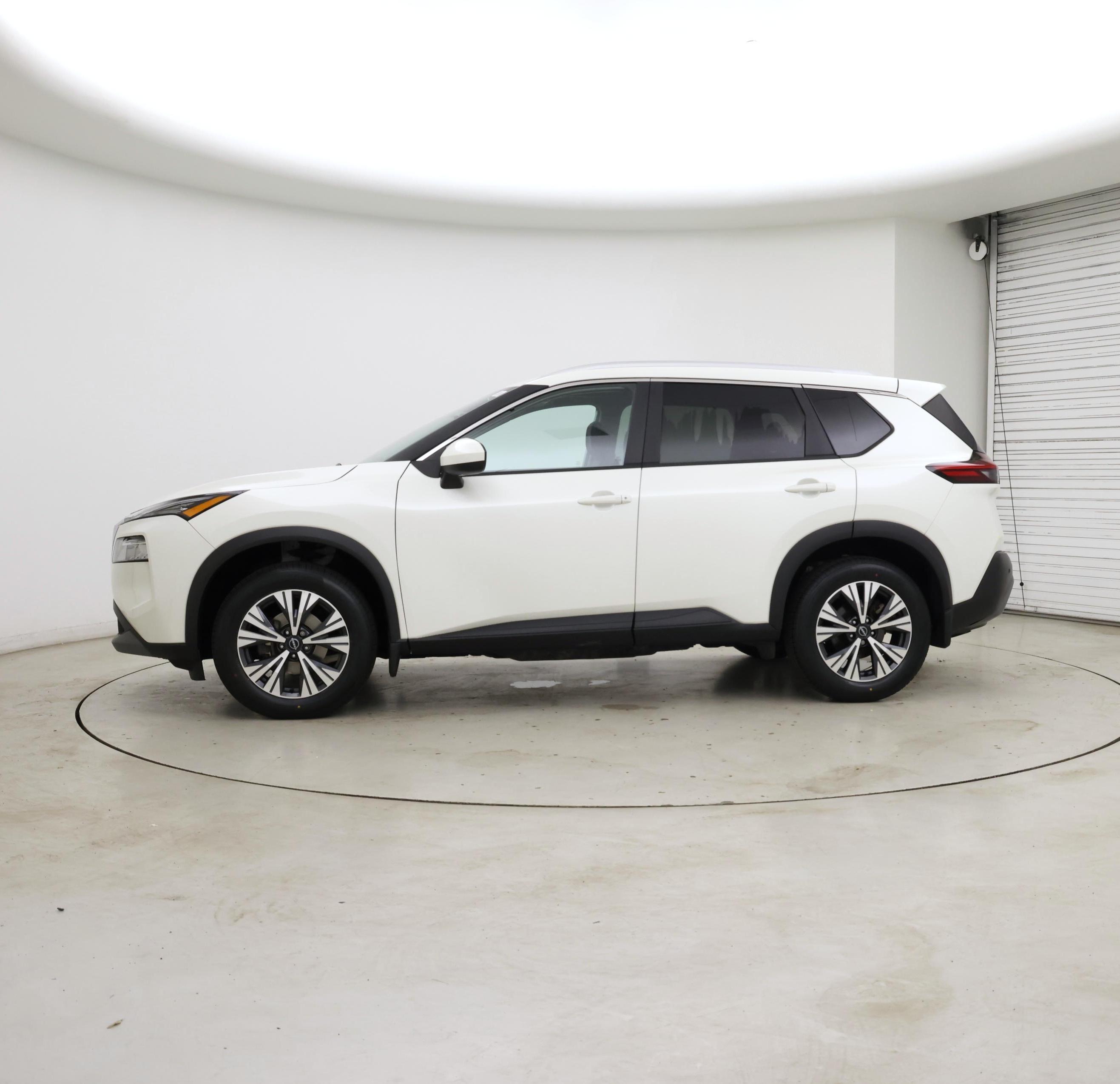 Thumbnail: 2023 Nissan Rogue - 3