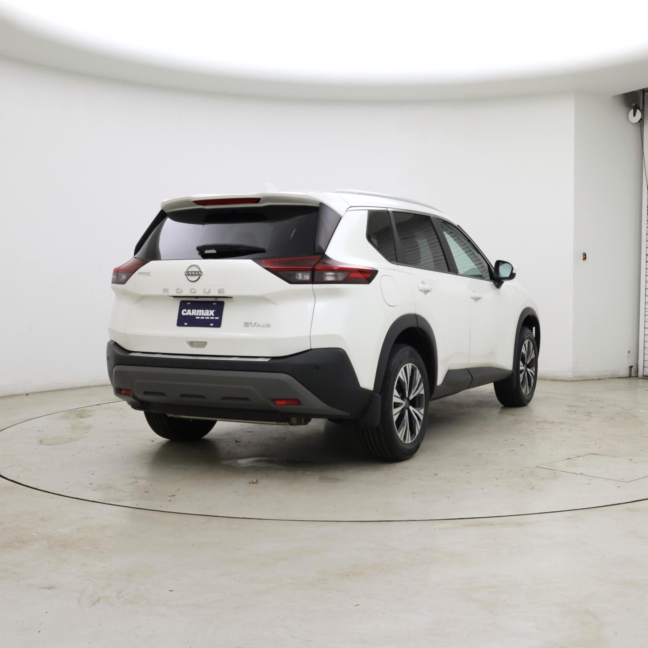 Thumbnail: 2023 Nissan Rogue - 8