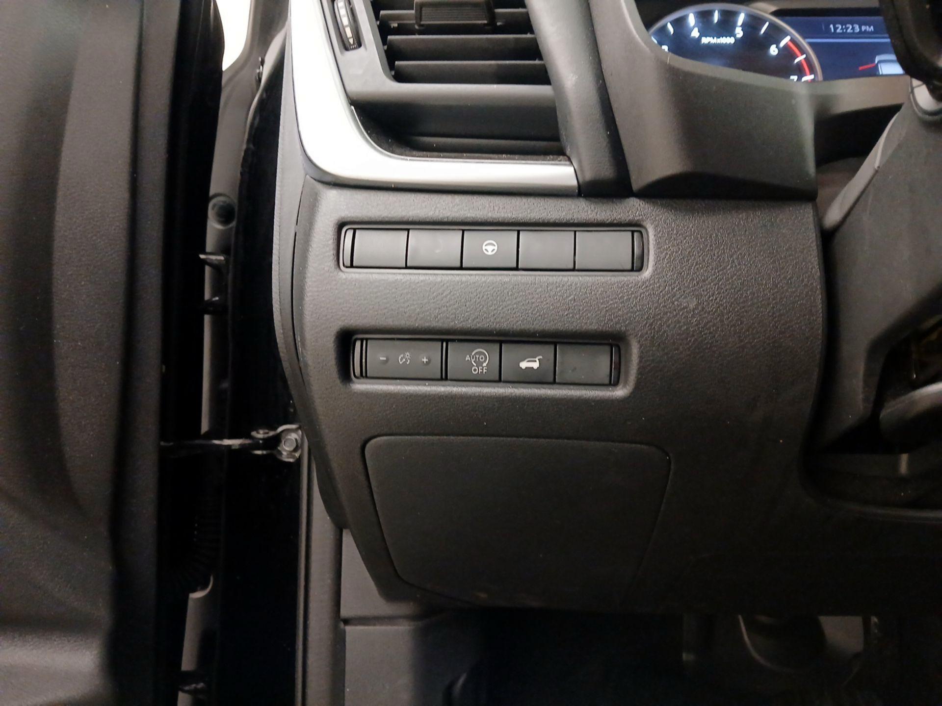 Thumbnail: 2023 Nissan Rogue - 13