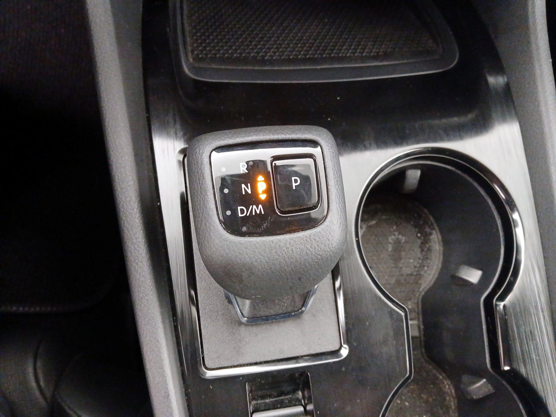 Thumbnail: 2023 Nissan Rogue - 17