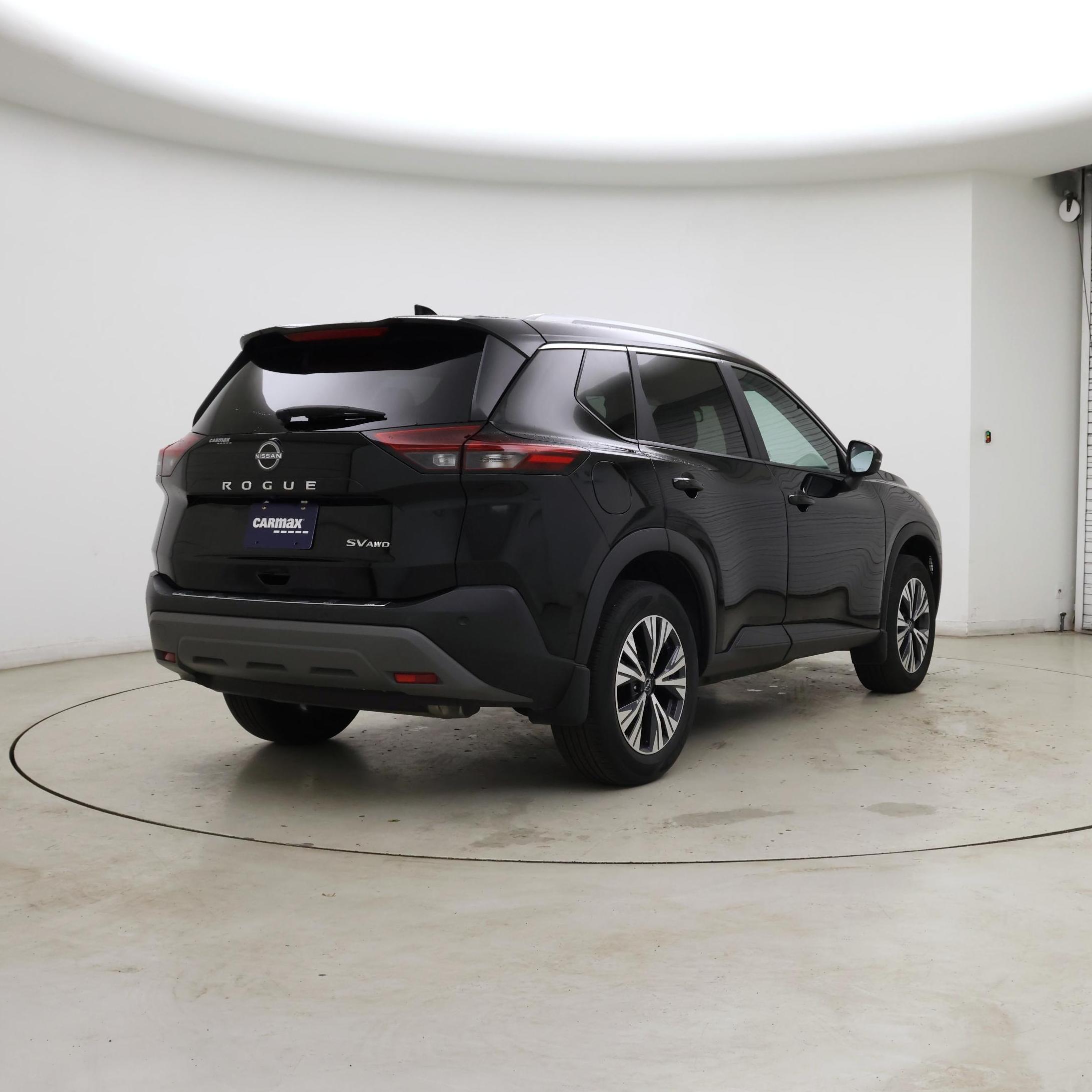 Thumbnail: 2023 Nissan Rogue - 8