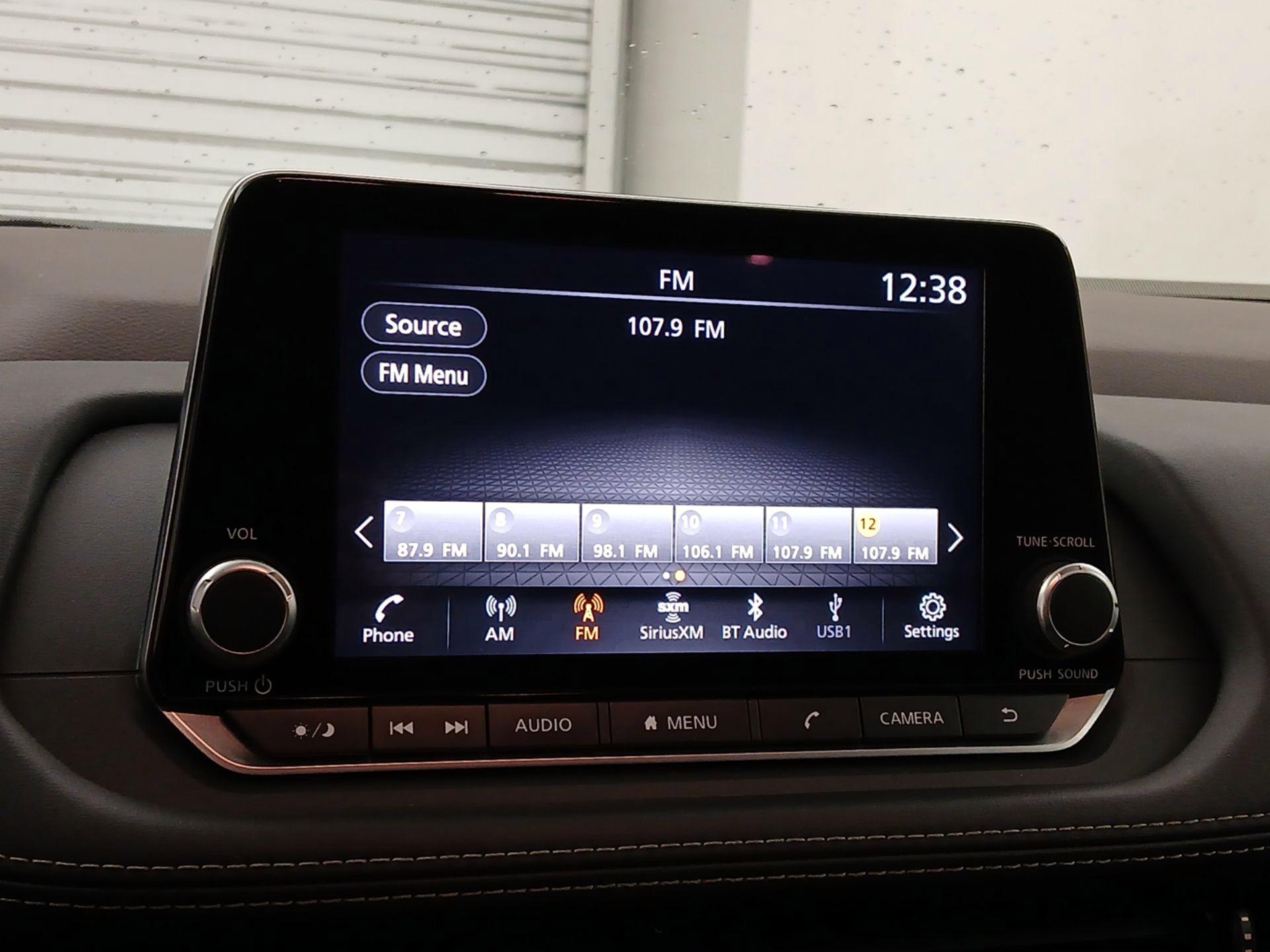 Thumbnail: 2023 Nissan Rogue - 15