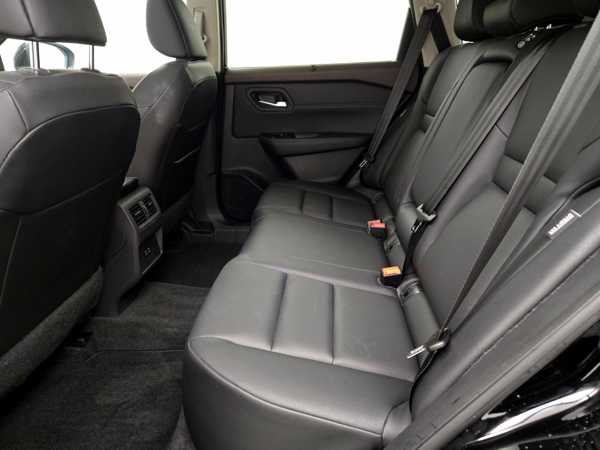 Thumbnail: 2023 Nissan Rogue - 20