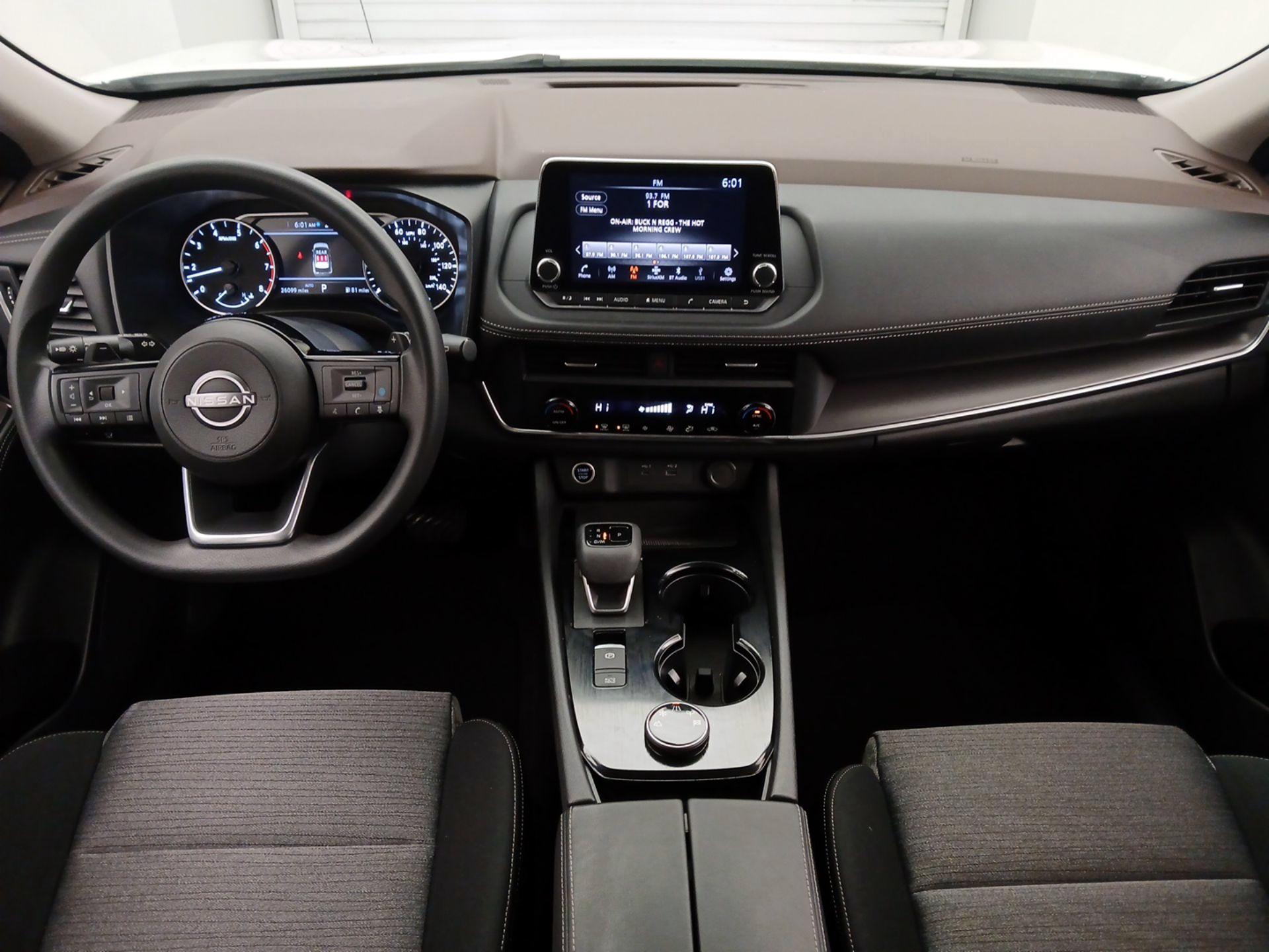 Thumbnail: 2023 Nissan Rogue - 9