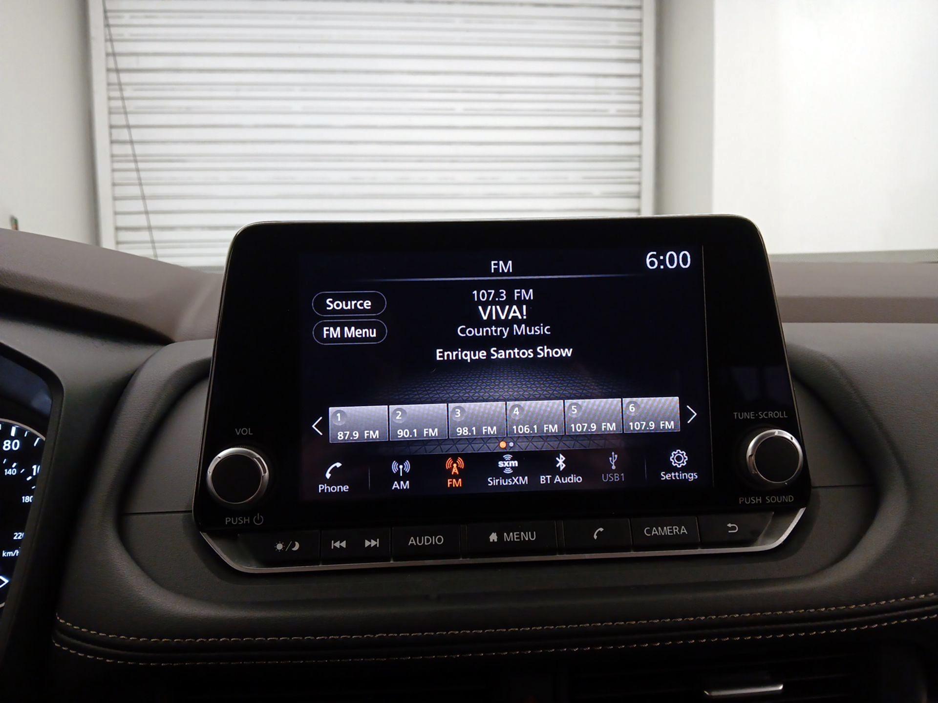 Thumbnail: 2023 Nissan Rogue - 15