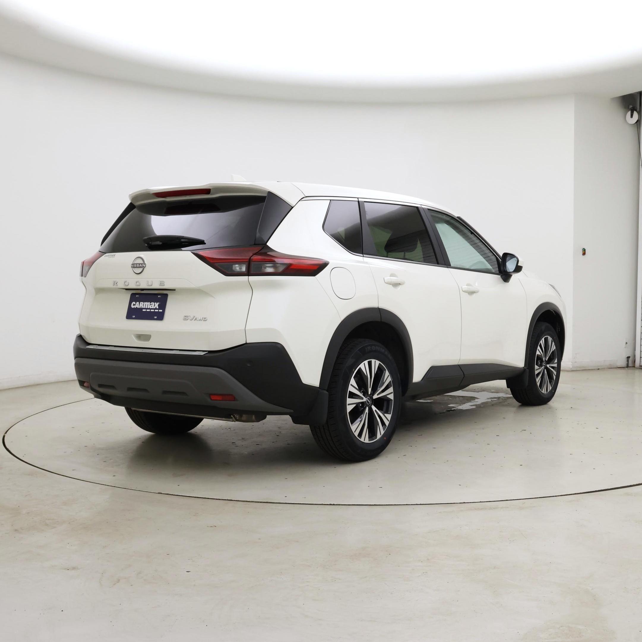 Thumbnail: 2023 Nissan Rogue - 8