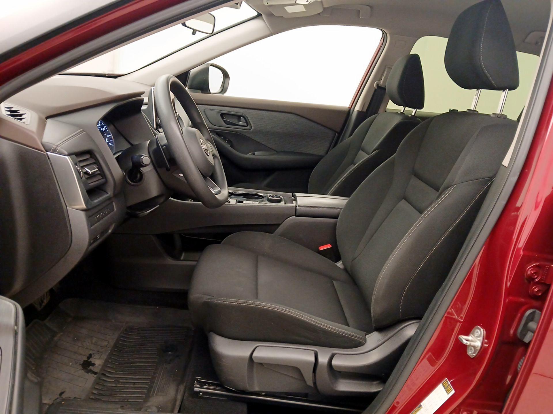 Thumbnail: 2023 Nissan Rogue - 11