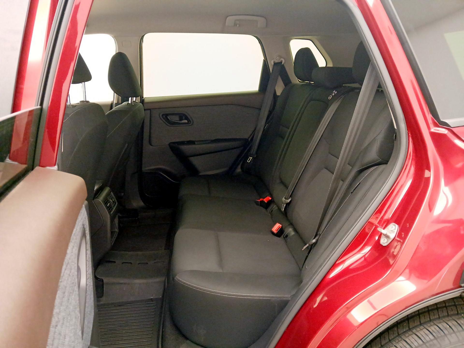 Thumbnail: 2023 Nissan Rogue - 19