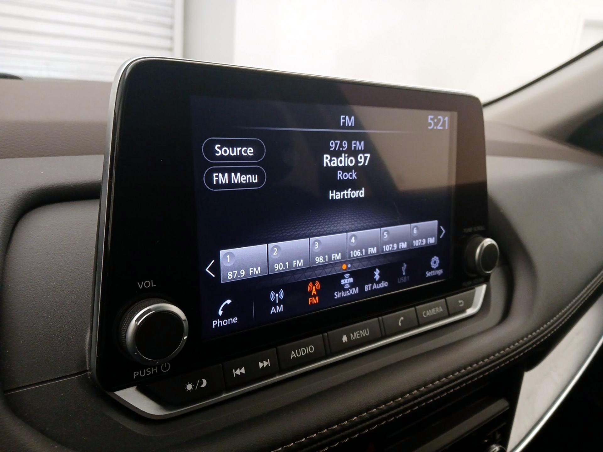 Thumbnail: 2023 Nissan Rogue - 15