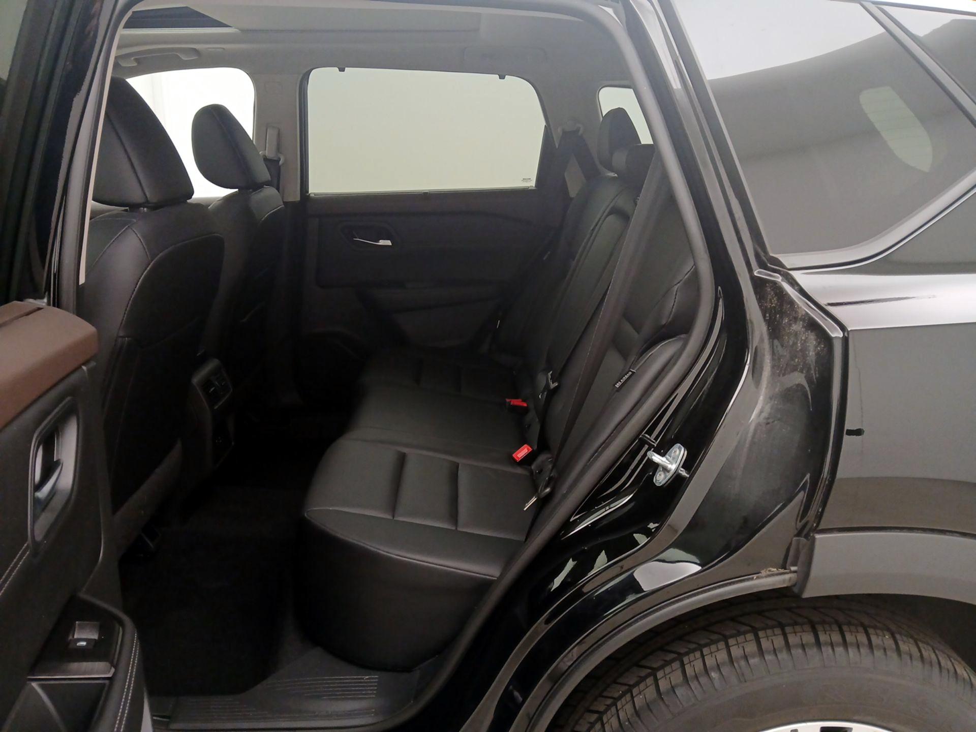 Thumbnail: 2023 Nissan Rogue - 20