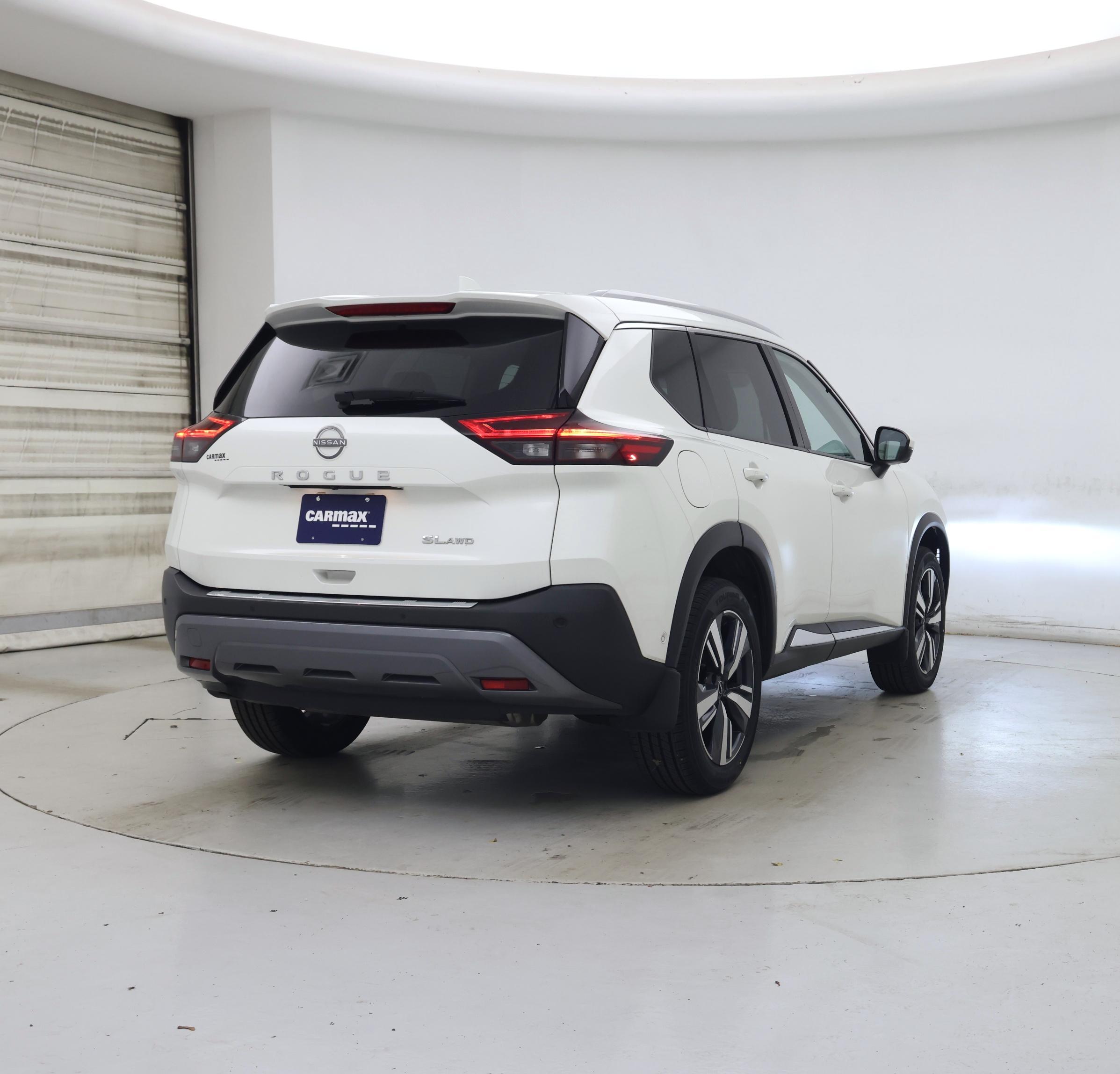 Thumbnail: 2023 Nissan Rogue - 8